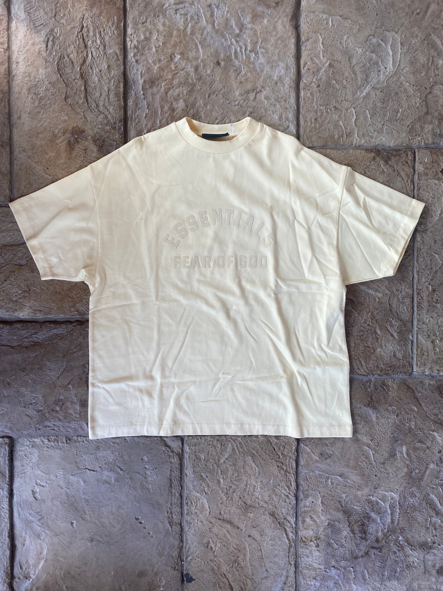 Fear of God Essentials Garden Yellow Heavy Jersey T-Shirt Sz M DS