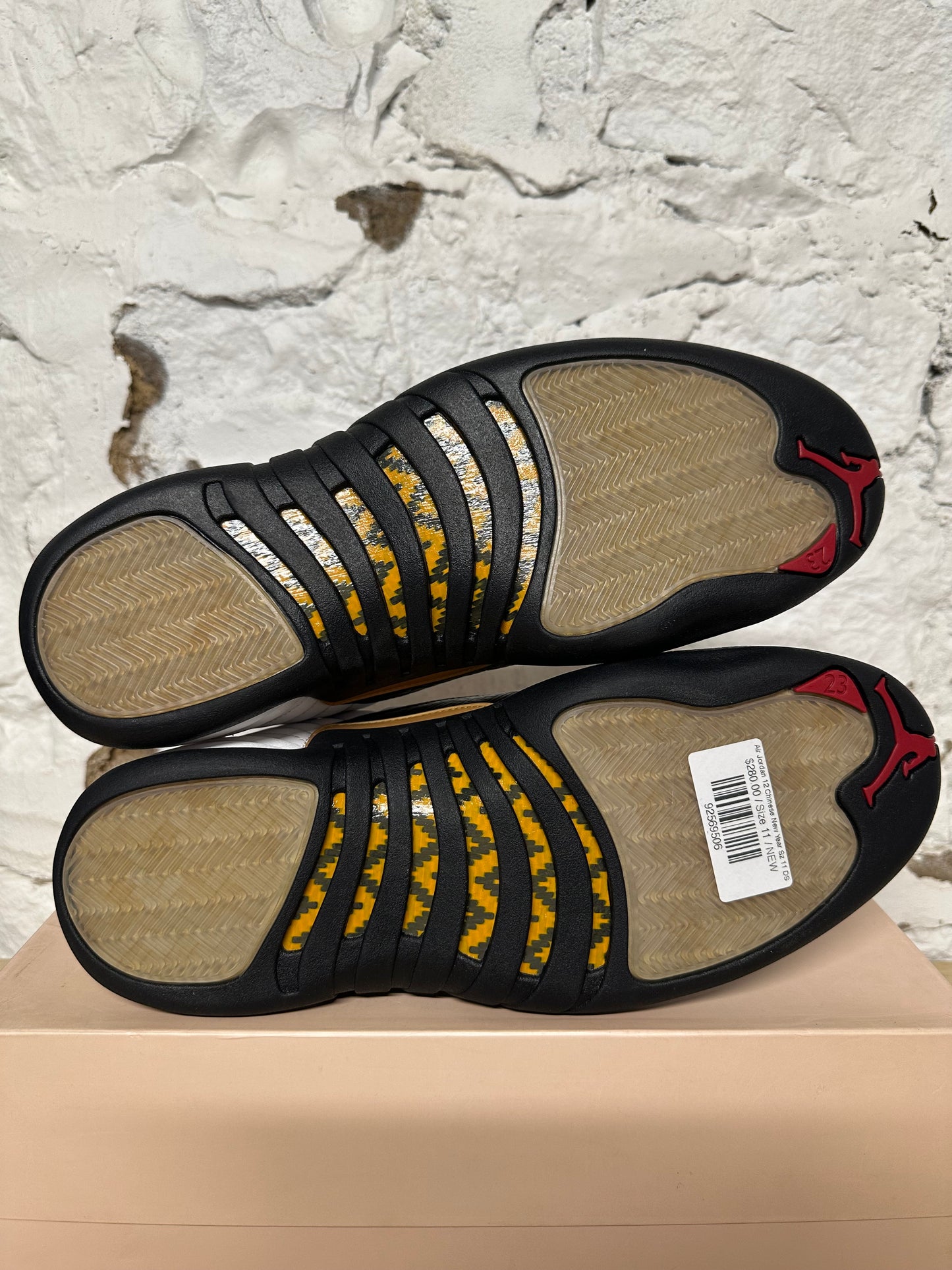 Air Jordan 12 Chinese New Year Sz 11 DS