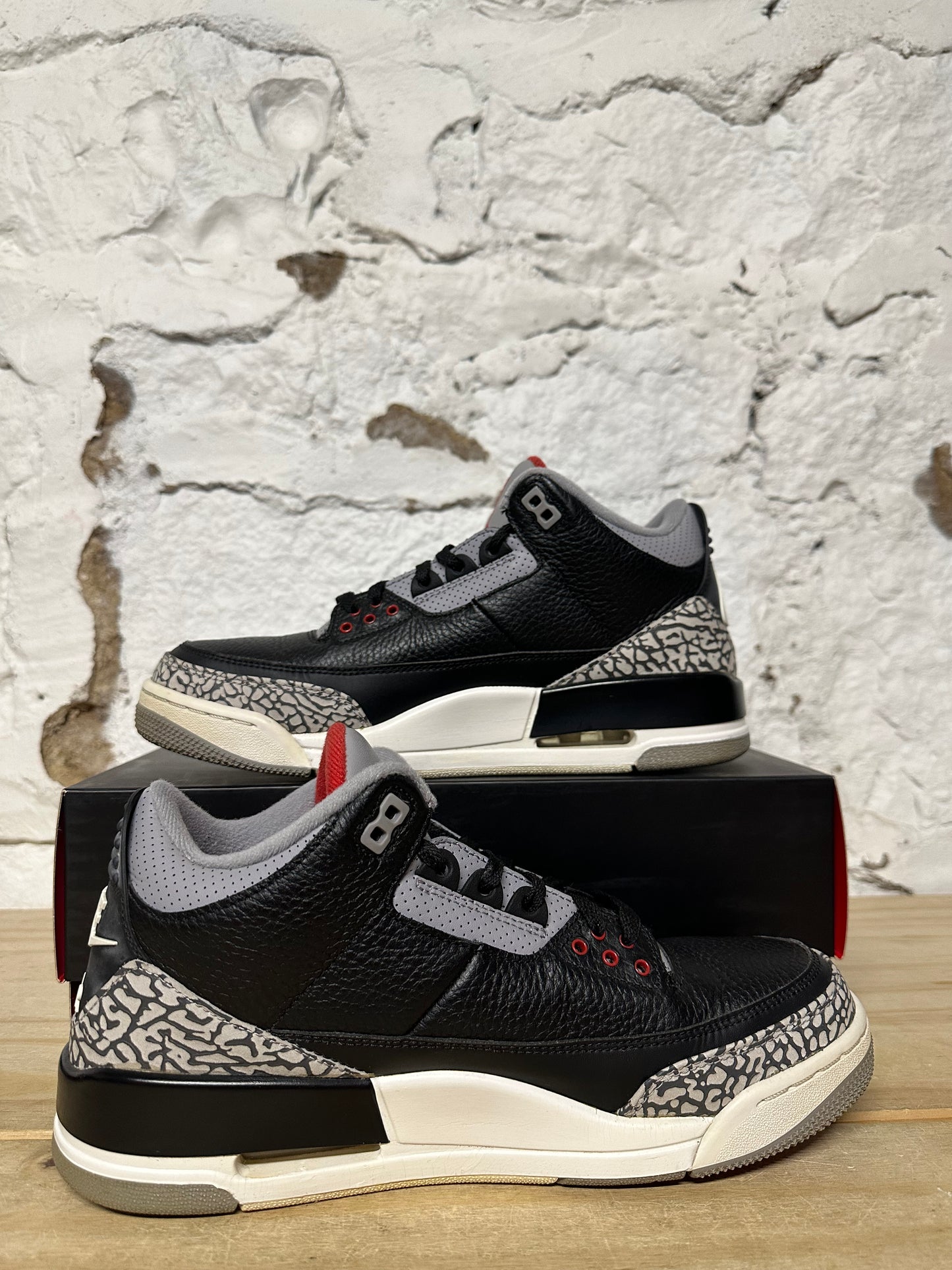 Air Jordan 3 Black Cement (2018) Sz 9.5