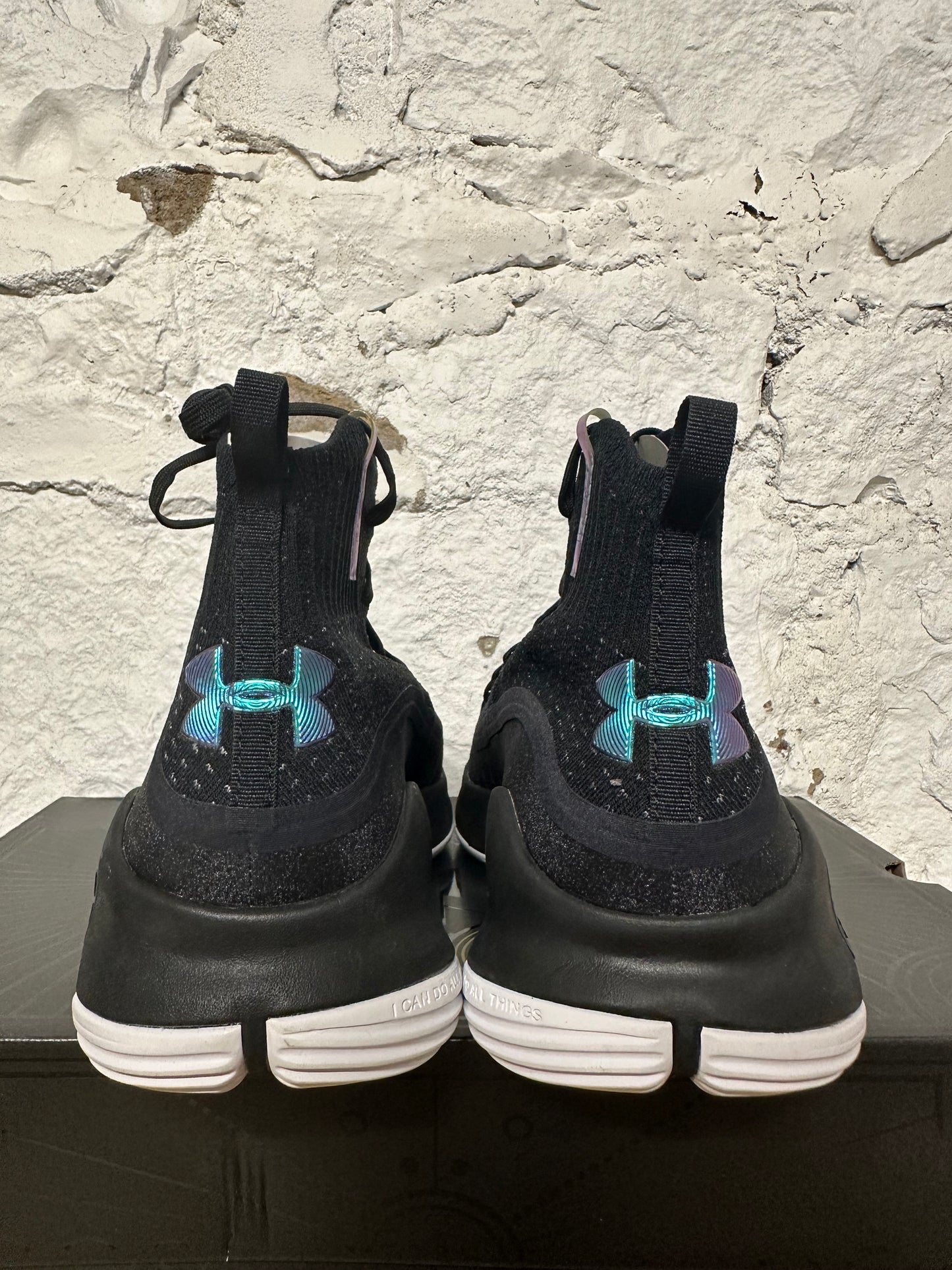 Under Armour Curry 4 More Range Sz 10.5 DS