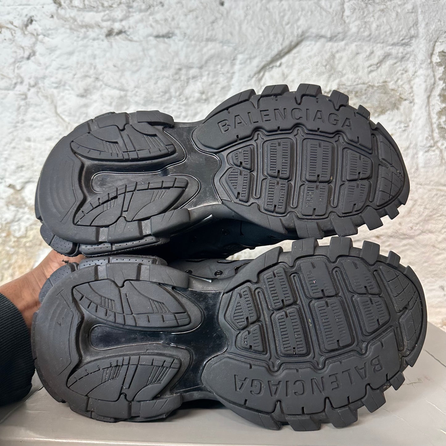 Balenciaga Track Runner Triple Black Sneaker Sz 7 (40)