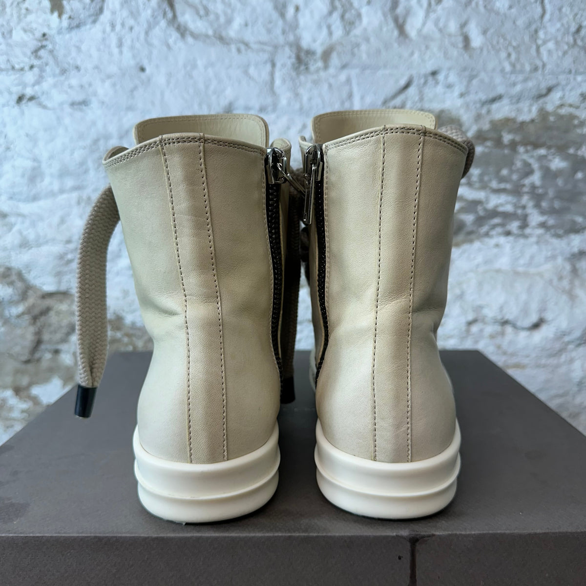 Rick Owens High Jumbo Lace Parchment Milk Sneaker Sz 6 (38)