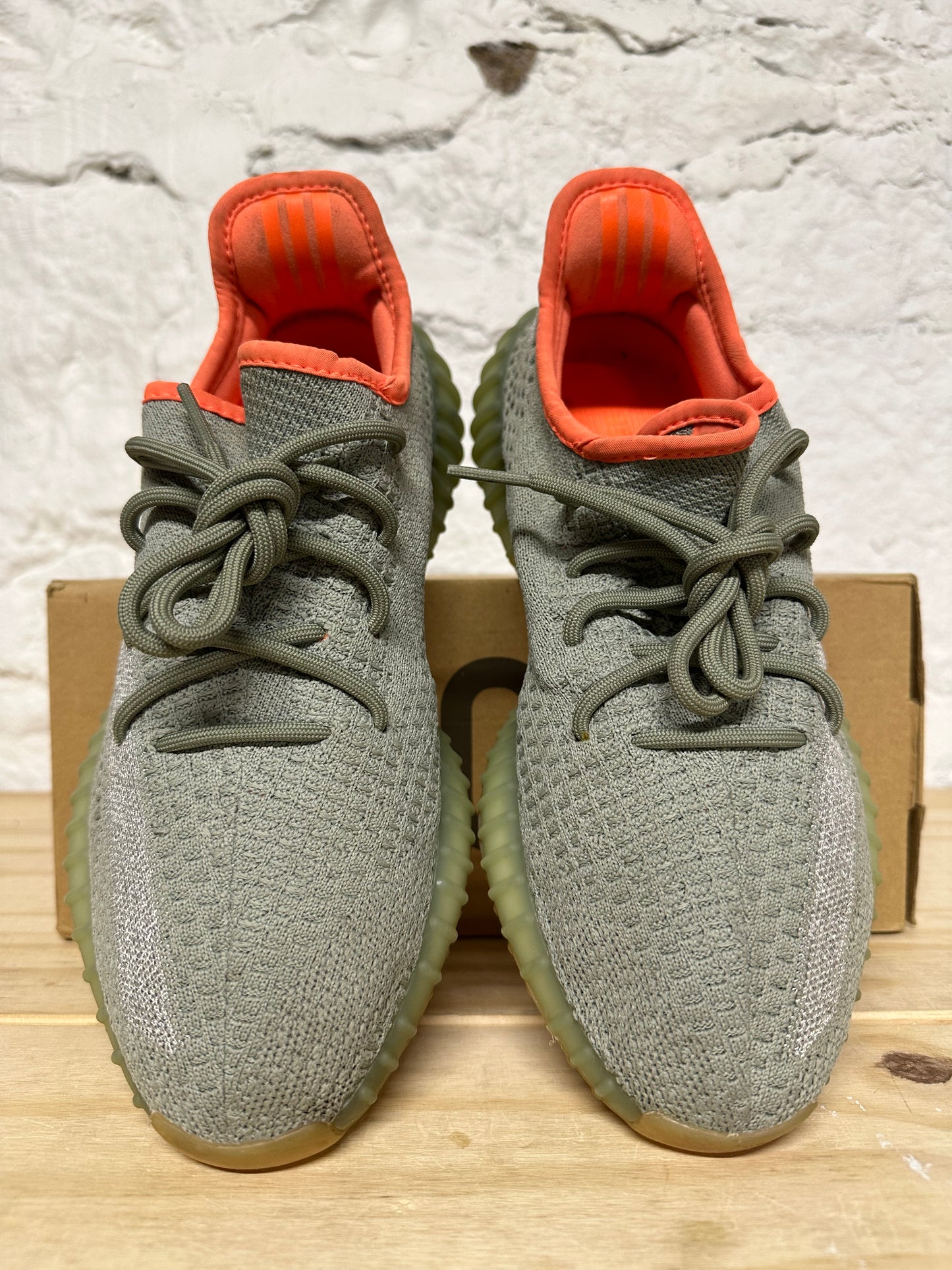 Yeezy 350 V2 Desert Sage Sz 8.5