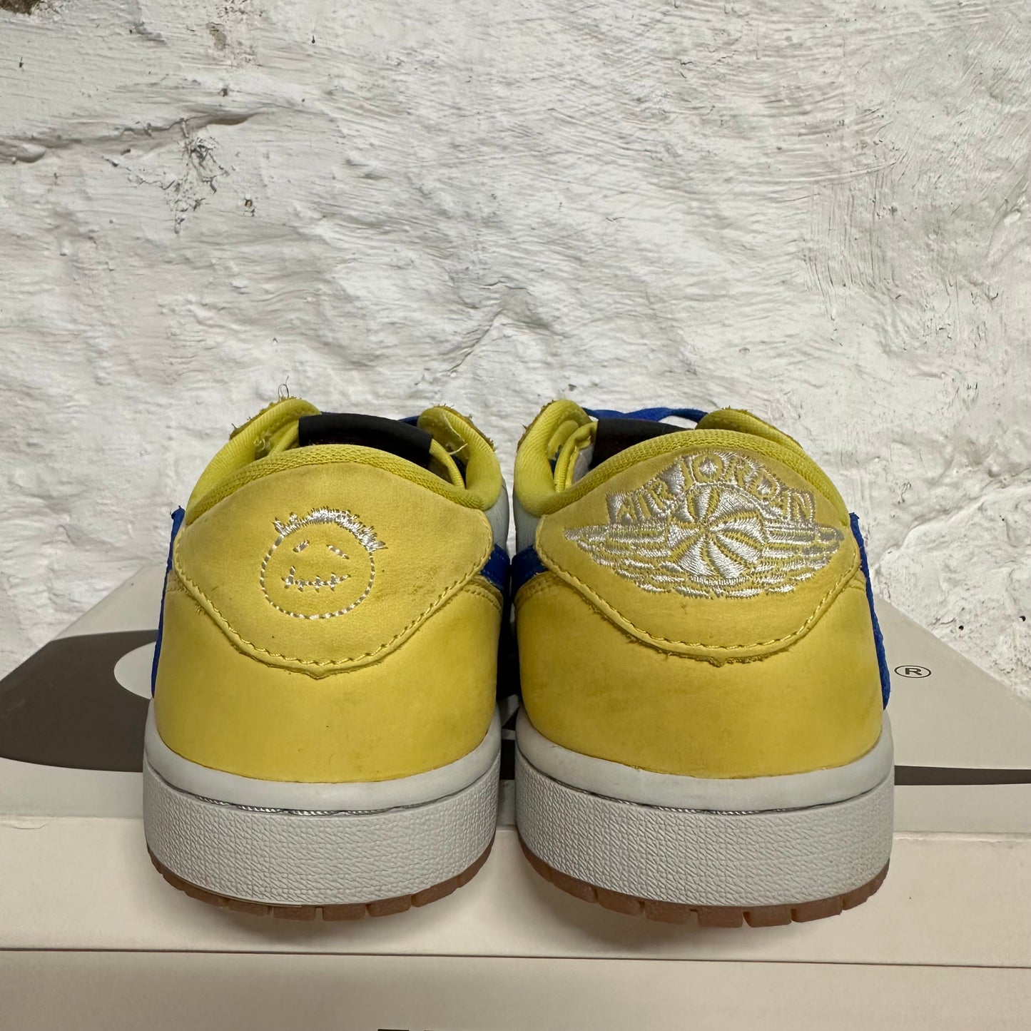 Air Jordan 1 Low Travis Scott Canary Sz 7(8.5W)