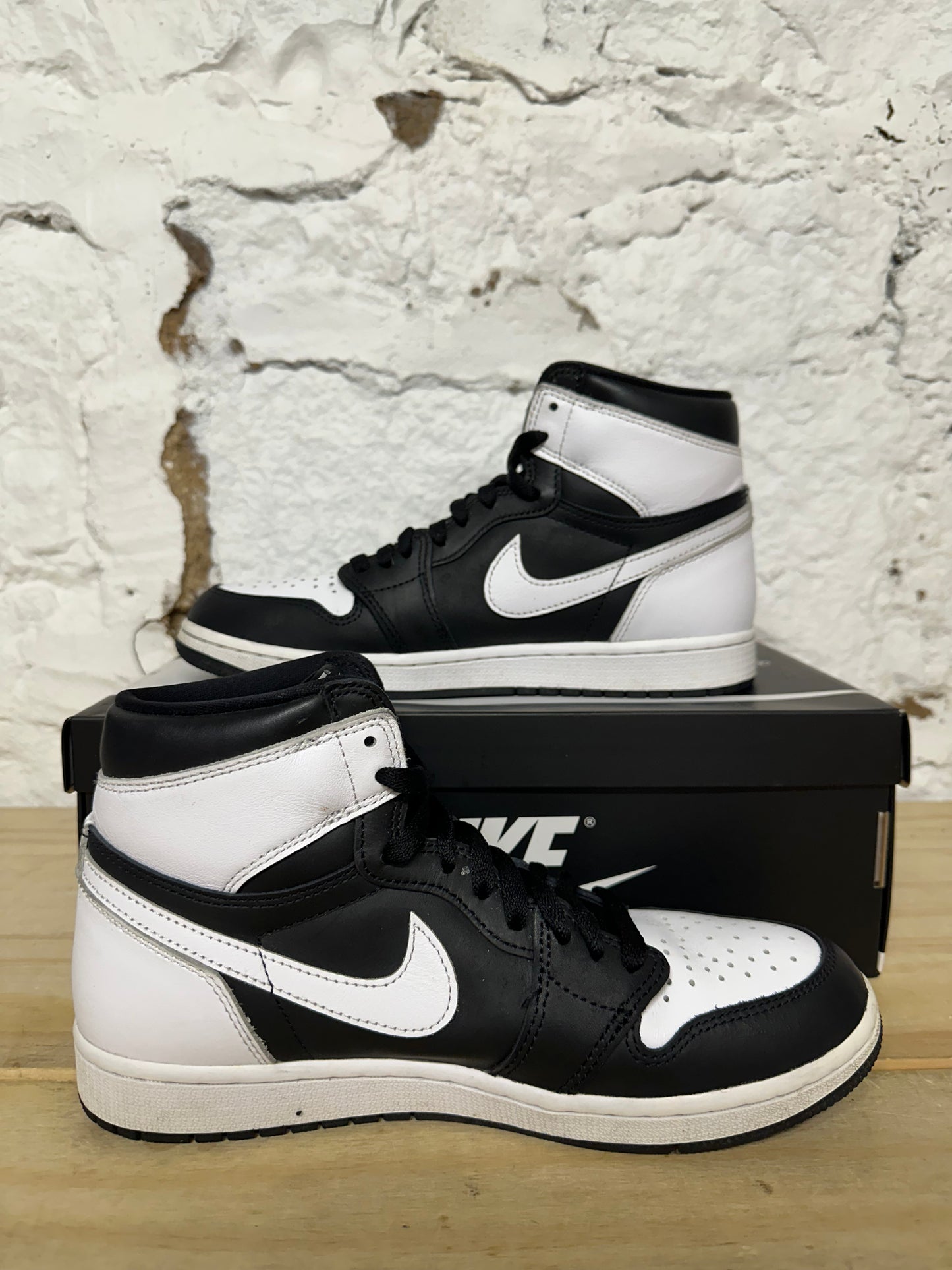 Air Jordan 1 High Black White Sz 8.5
