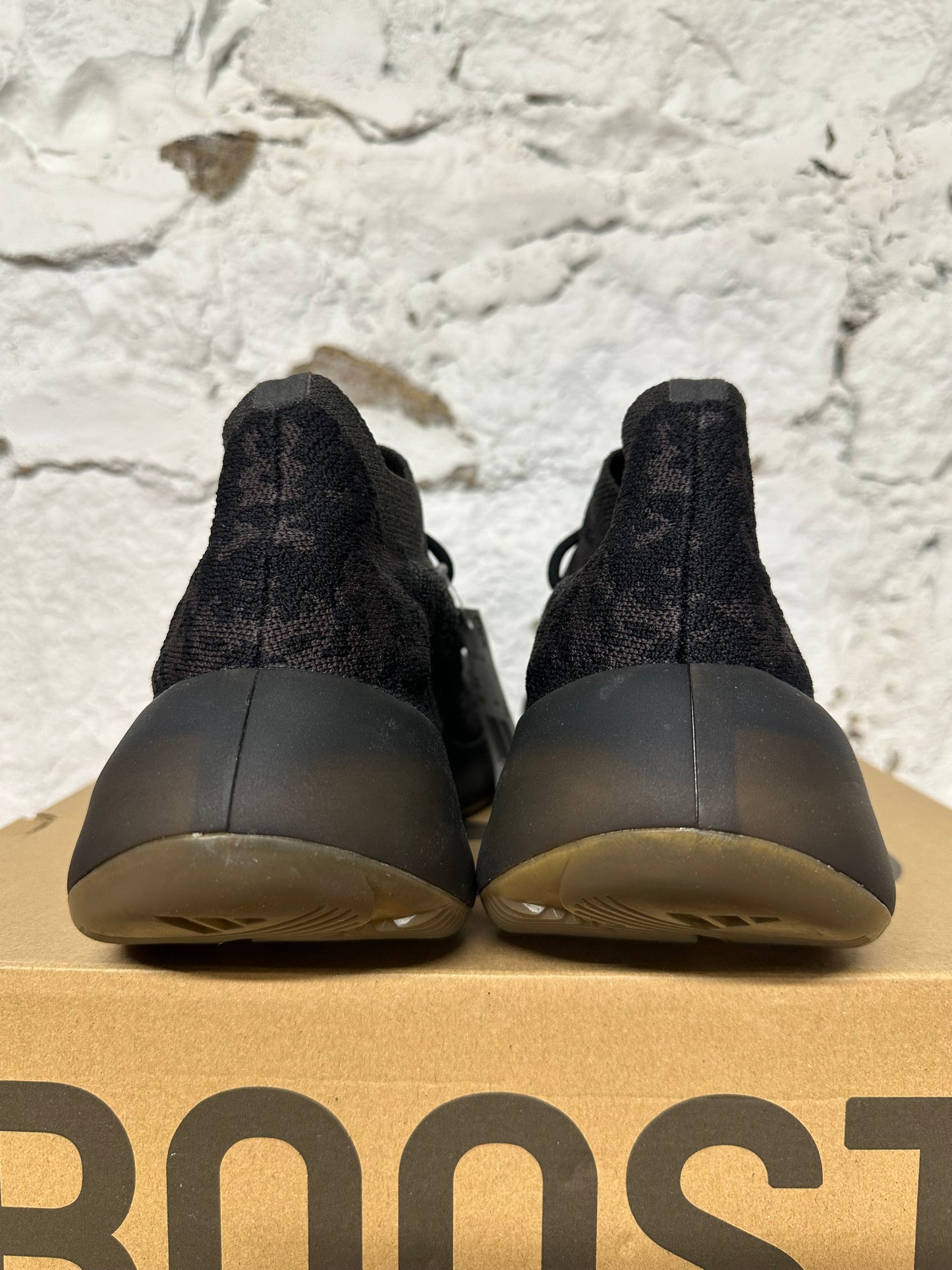 Yeezy 380 Onyx Sz 10.5 DS
