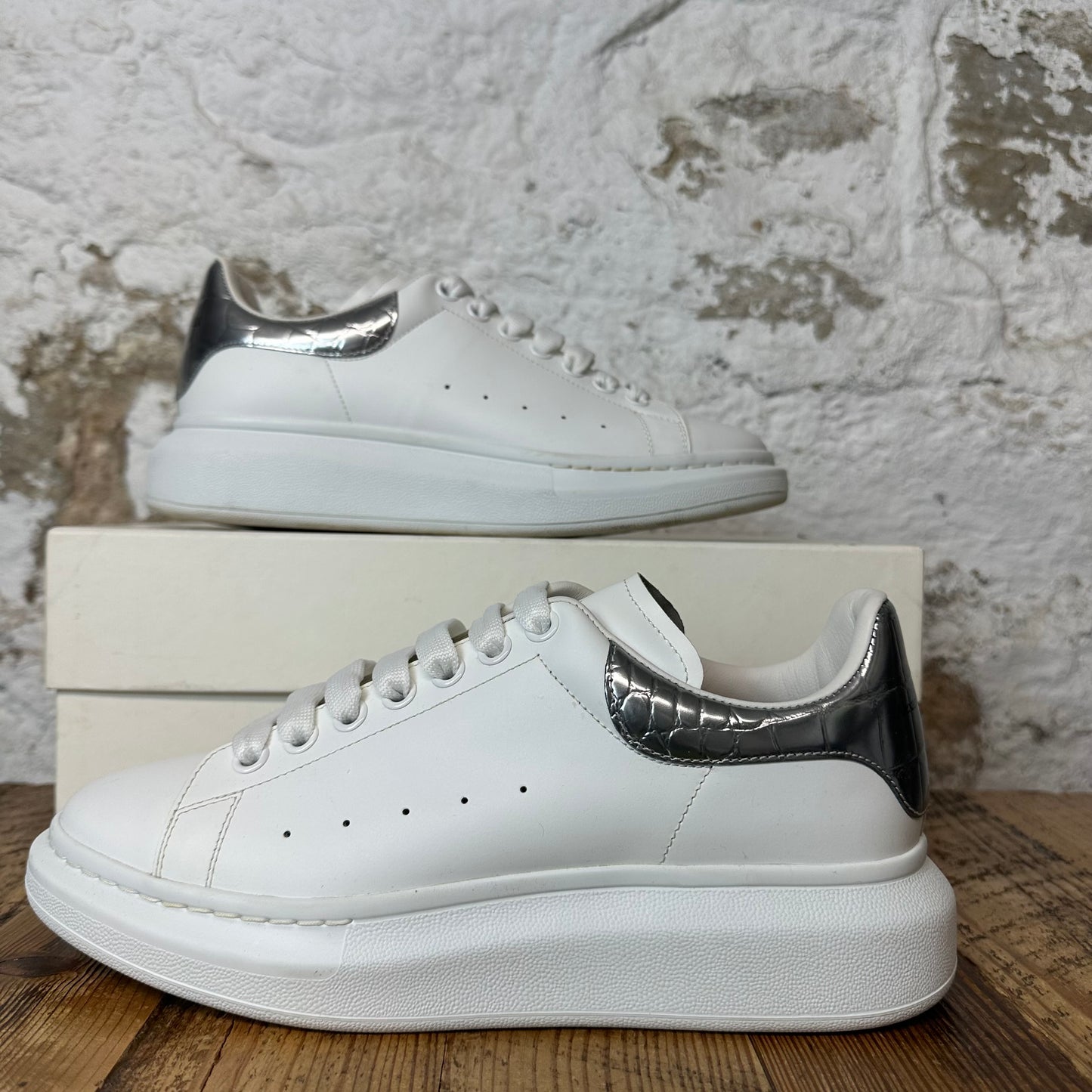 Alexander Mcqueen Silver Croc Tab White Sneaker Sz 8.5 (41.5)