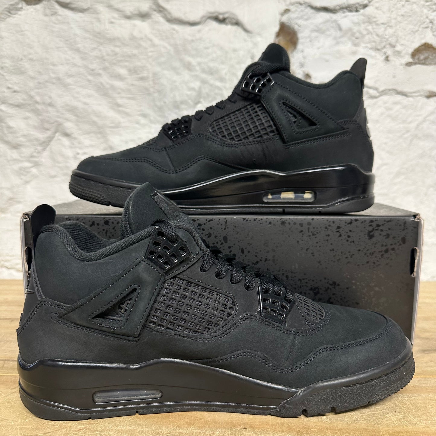 Air Jordan 4 Black Cat Sz 9.5