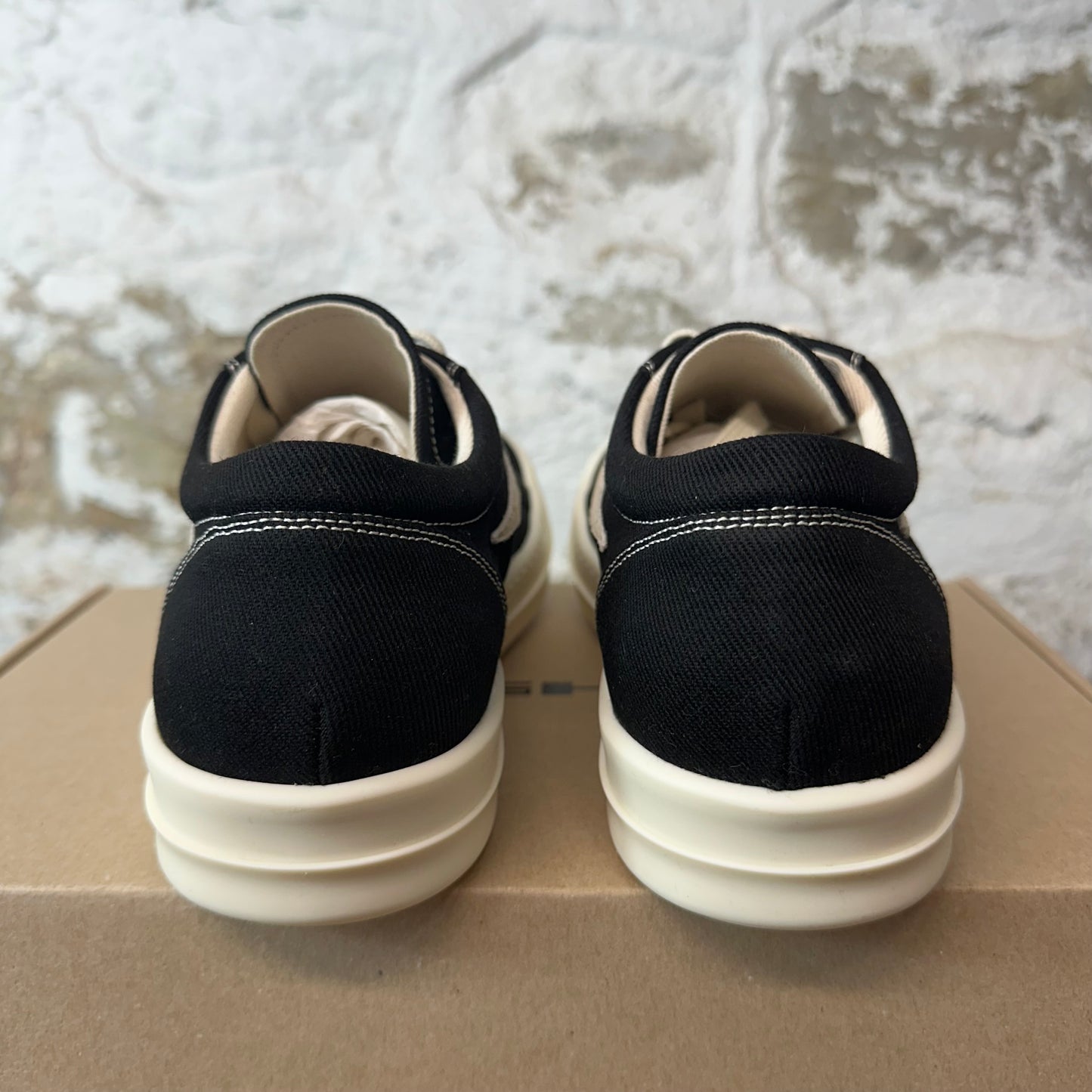 Rick Owens Vintage Black Milk Sneaker Sz 8 (41) DS