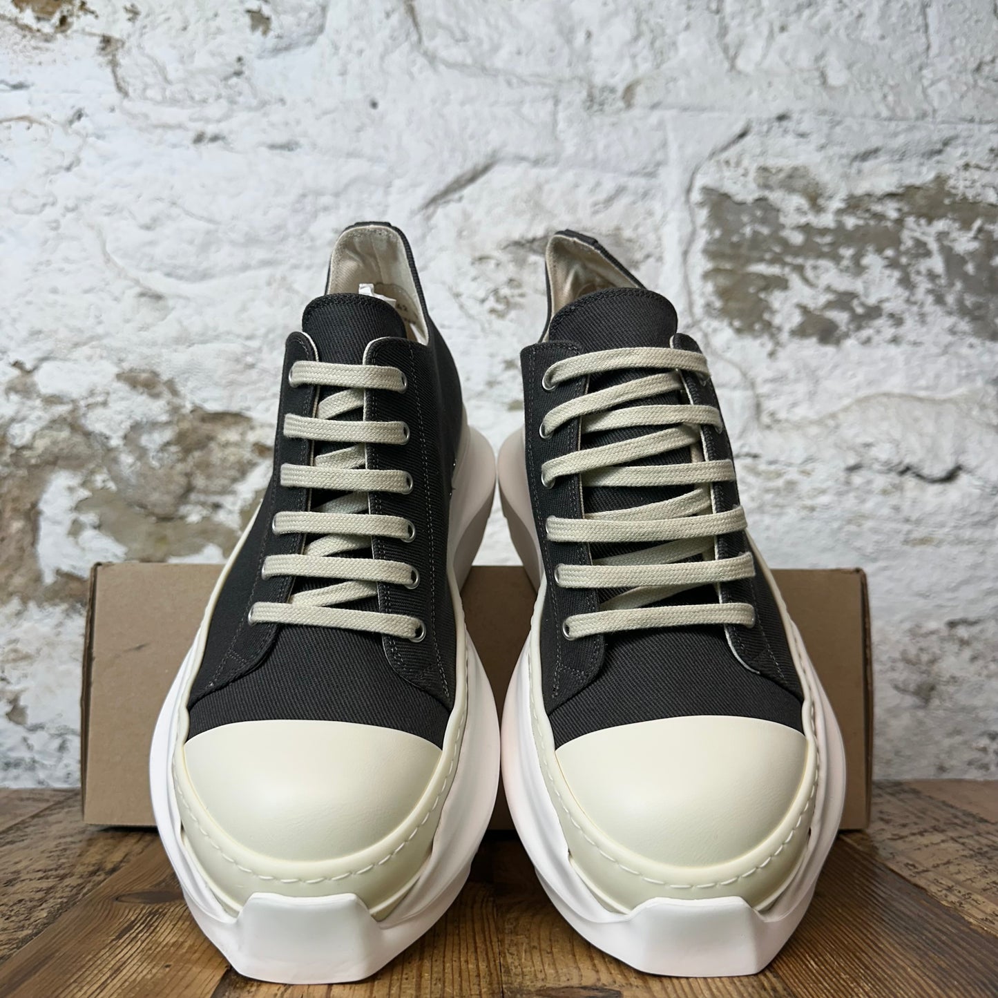 Rick Owens DRKSHDW Abstract Dark Dust Milk Sneaker Sz 9 (42) DS
