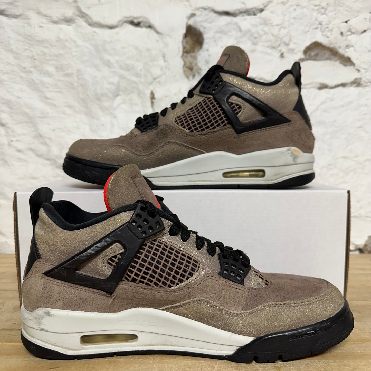 Air Jordan 4 Taupe Haze Sz 8.5