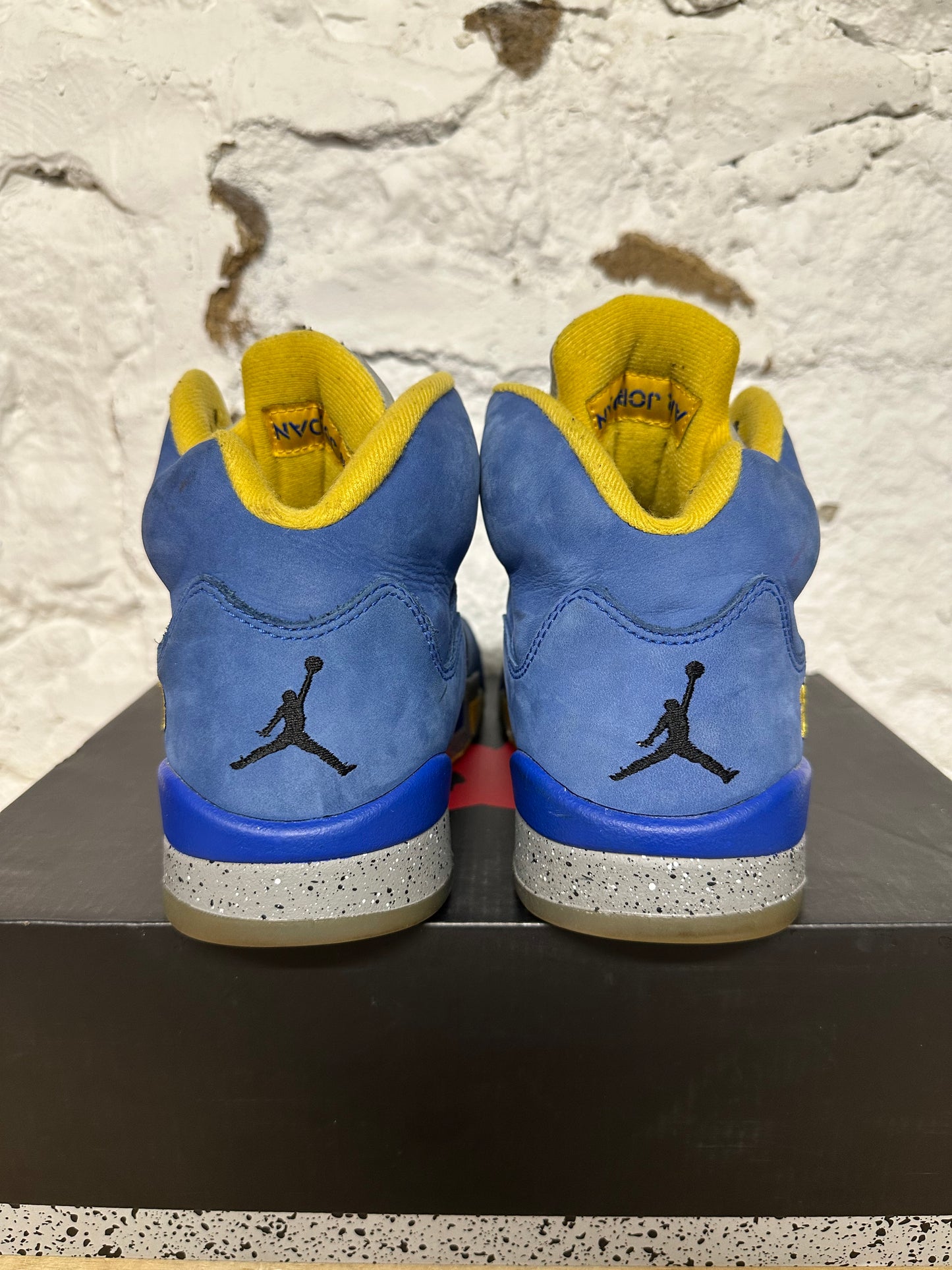 Air Jordan 5 Laney Varsity Royal Sz 9.5