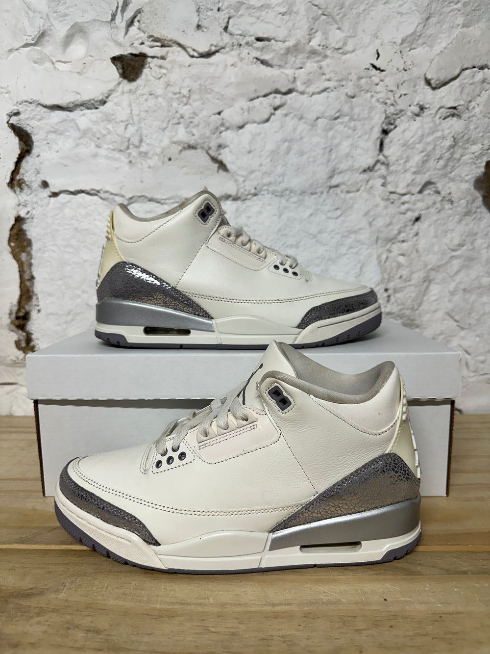 Air Jordan 3 Metallic Silver Sz 6.5 (8W)