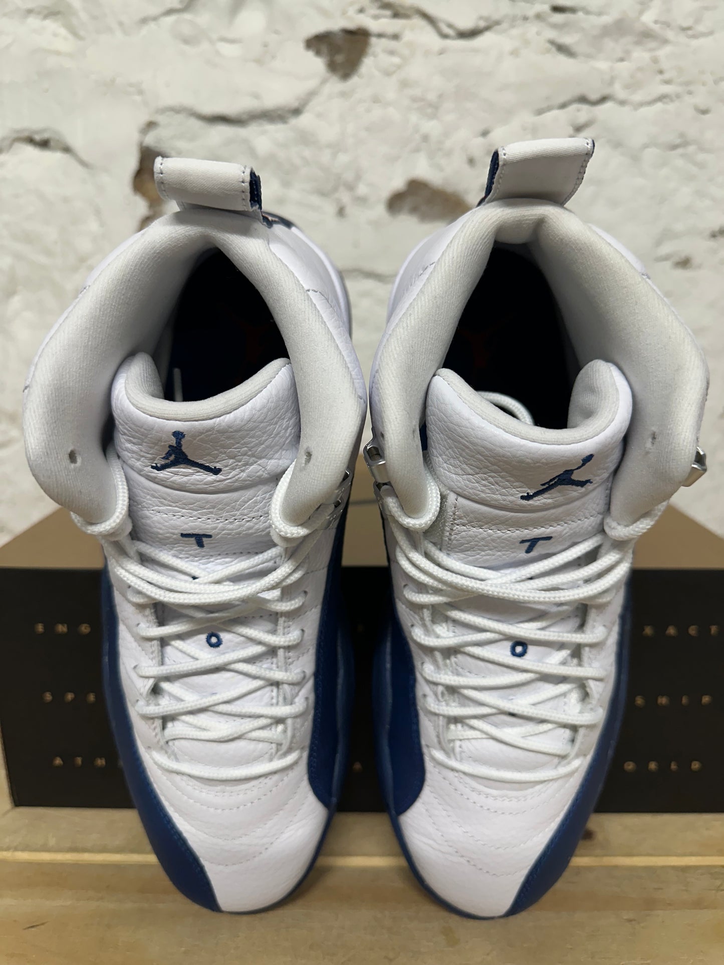 Air Jordan 12 French Blue Sz 8.5