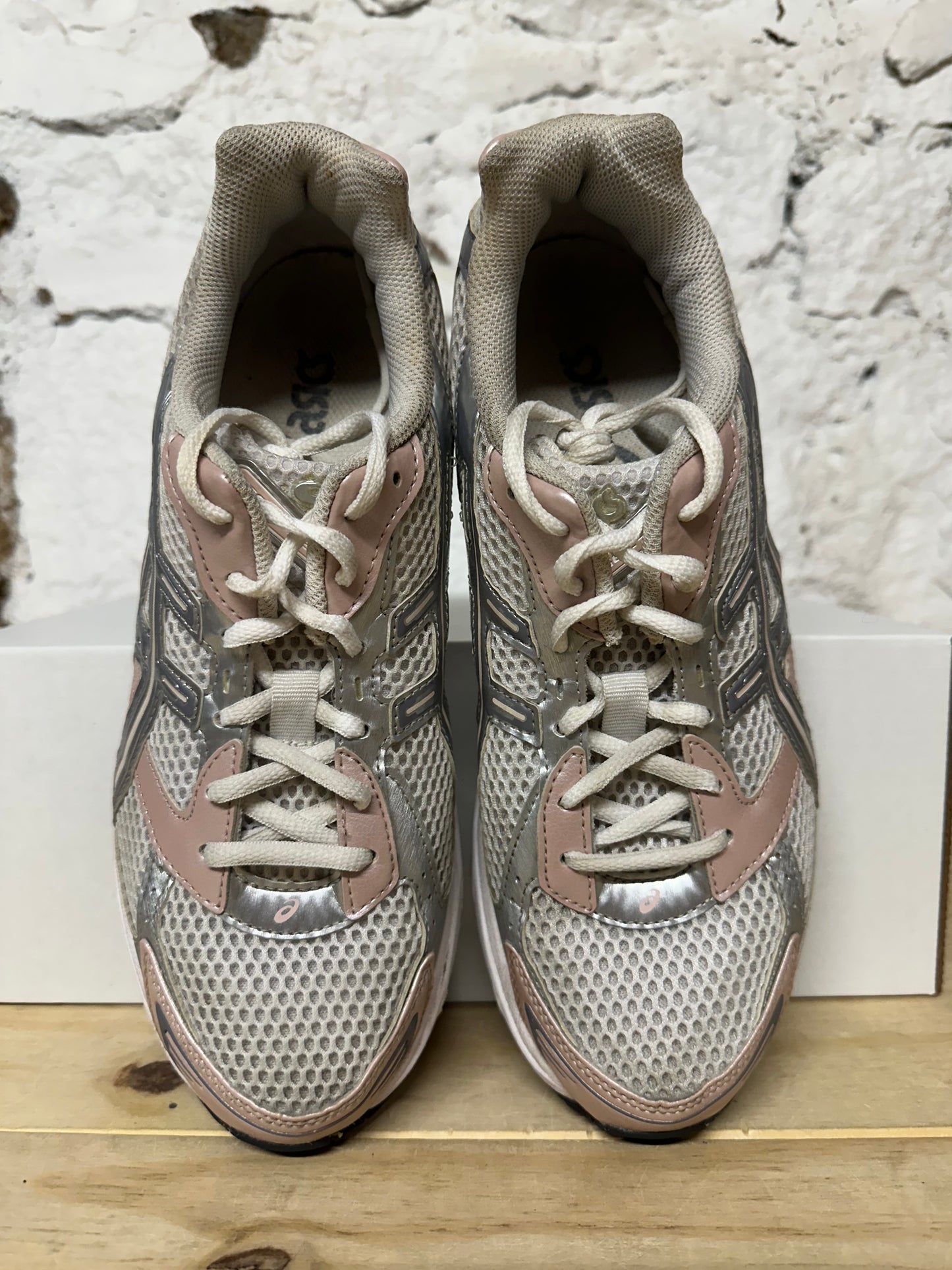 Asics Gel-1130 White Neutral Pink Sz 7.5 (9W)