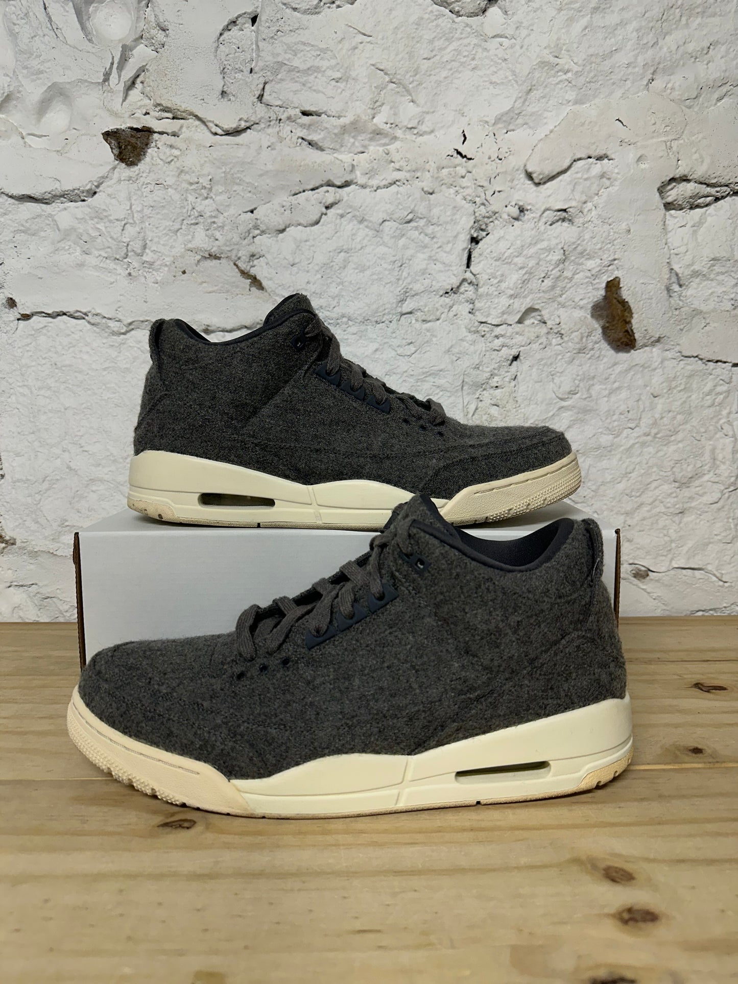 Air Jordan 3 Wool Sz 13
