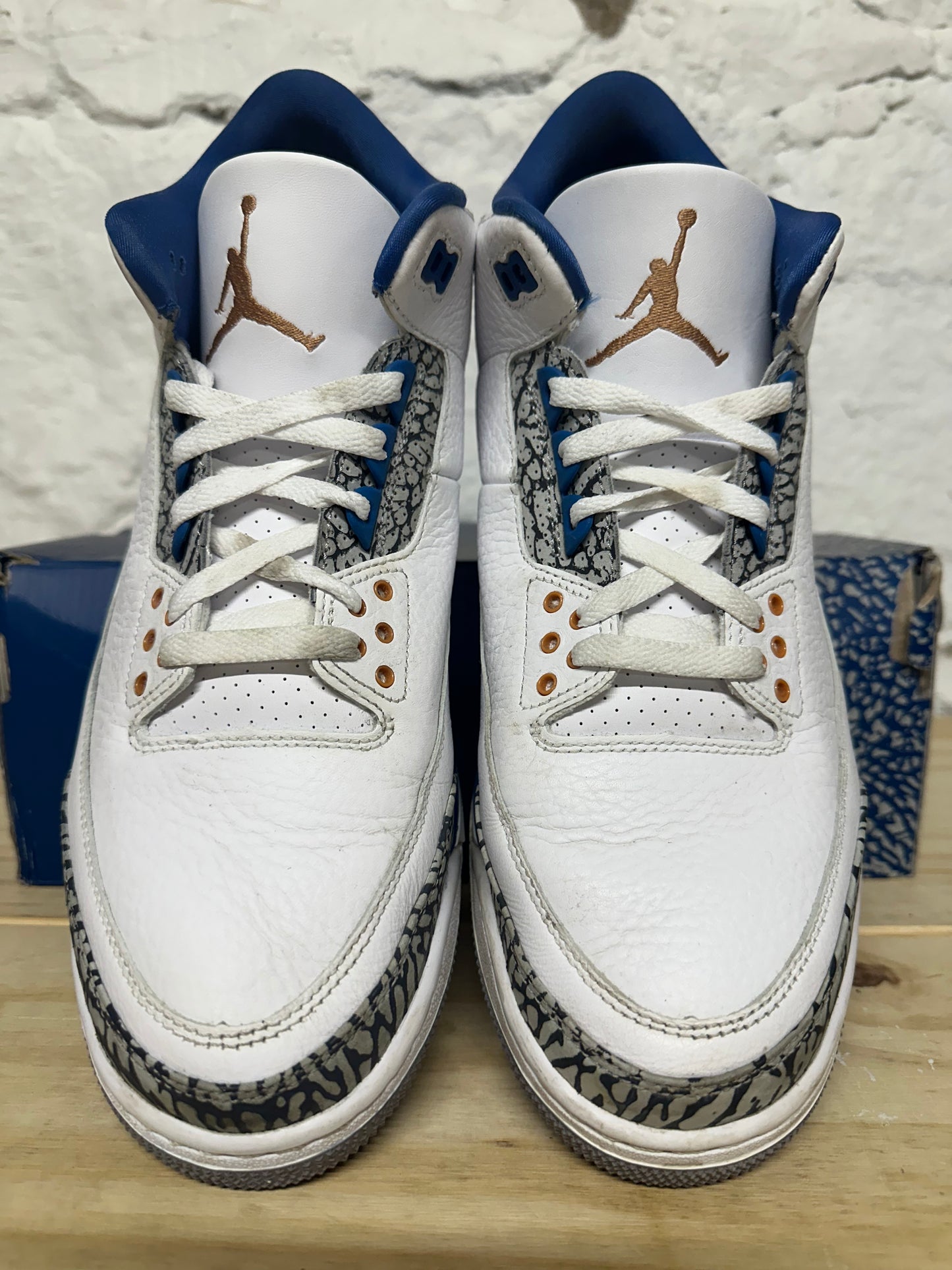 Air Jordan 3 Wizards Sz 11