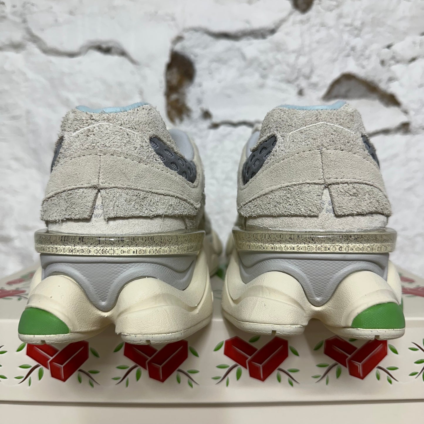 New Balance x Bricks & Wood 9060 Sz 10.5 DS