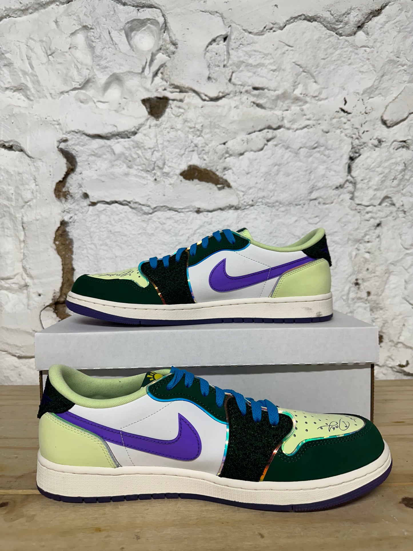 Air Jordan 1 Low Doernbecher Sz 11.5