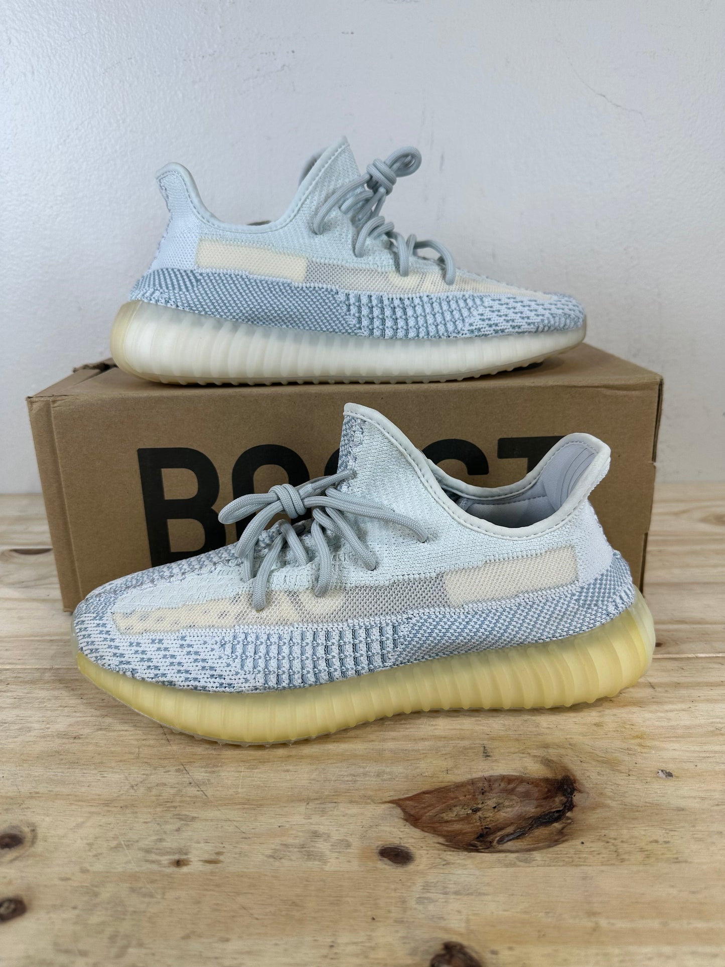 Yeezy 350 V2 Cloud White (Non-Reflective) Sz 9 DS
