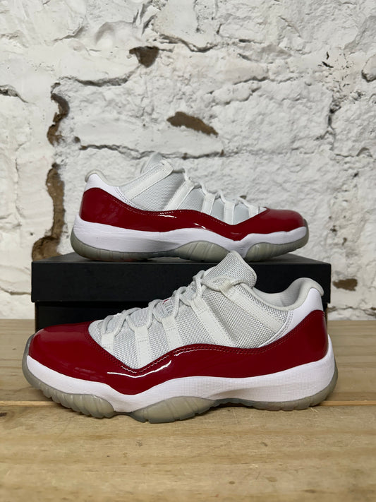 Air Jordan 11 Low Cherry Sz 8.5