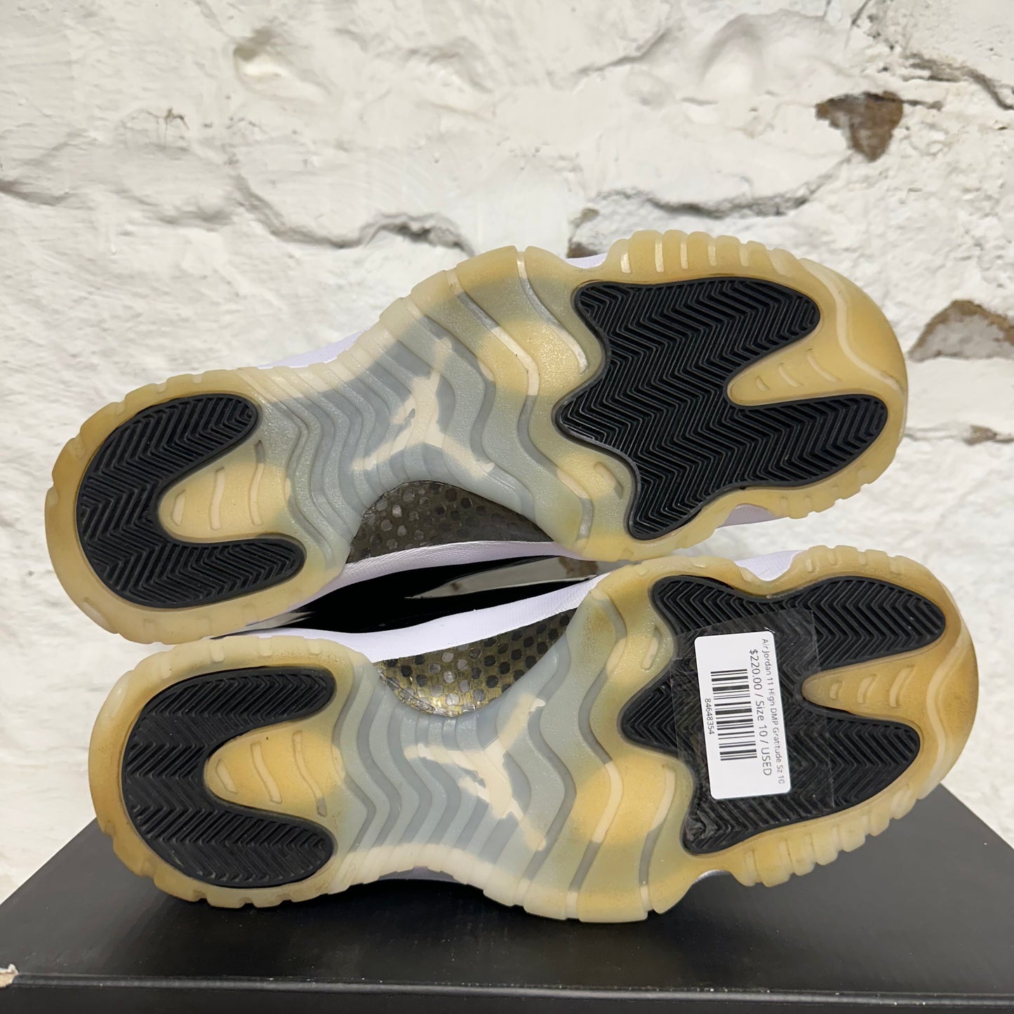 Air Jordan 11 High DMP Gratitude Sz 10
