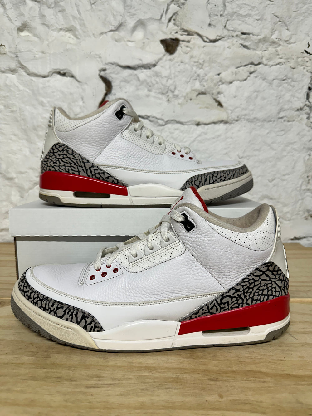 Air Jordan 3 Hall Of Fame Sz 13