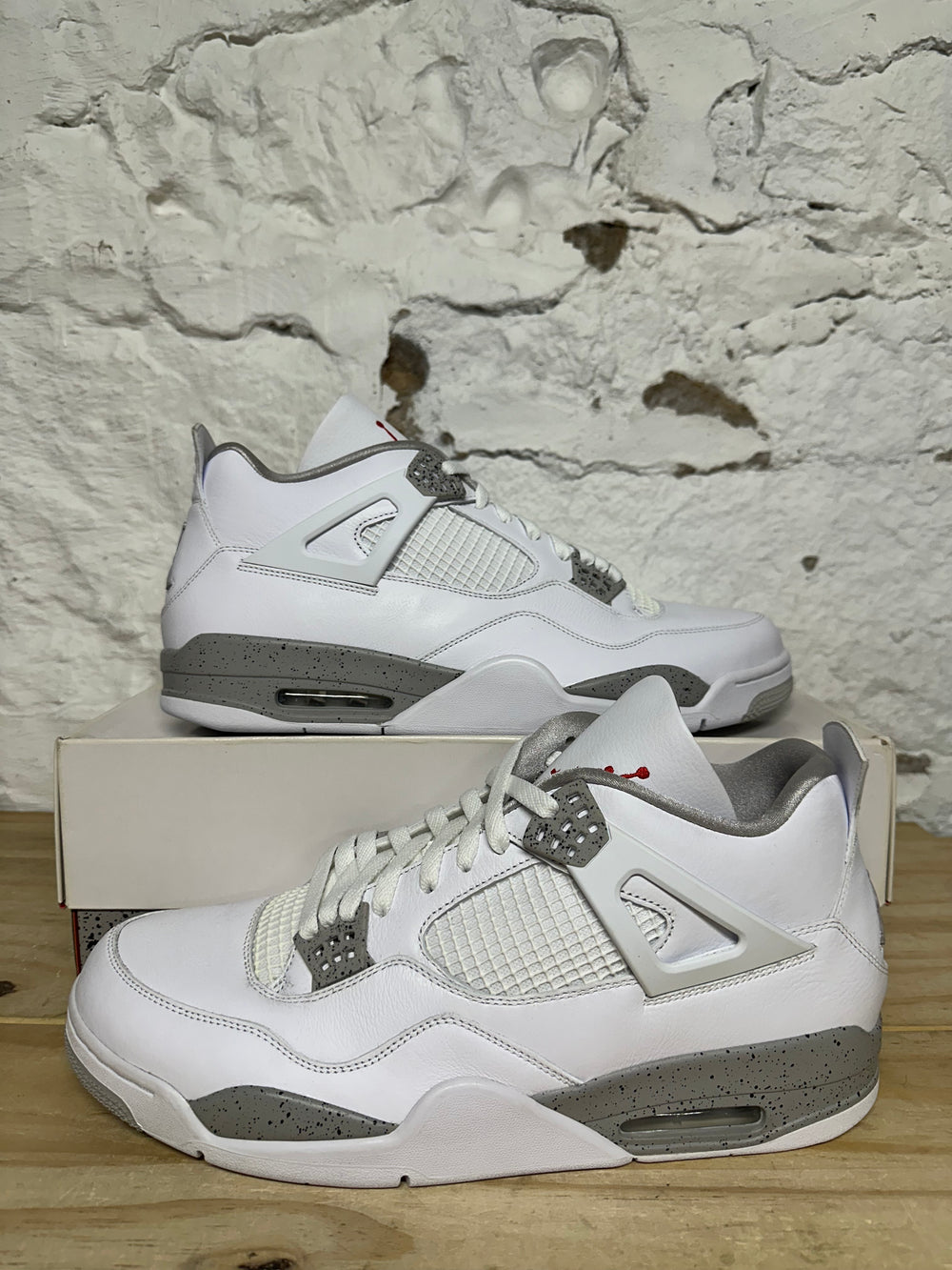 Air Jordan 4 White Oreo Sz 15 DS