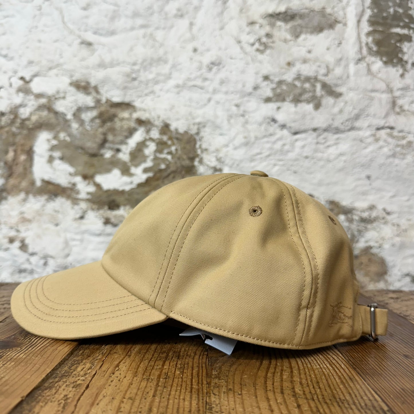 Burberry Check Lined Flax Hat Sz L DS