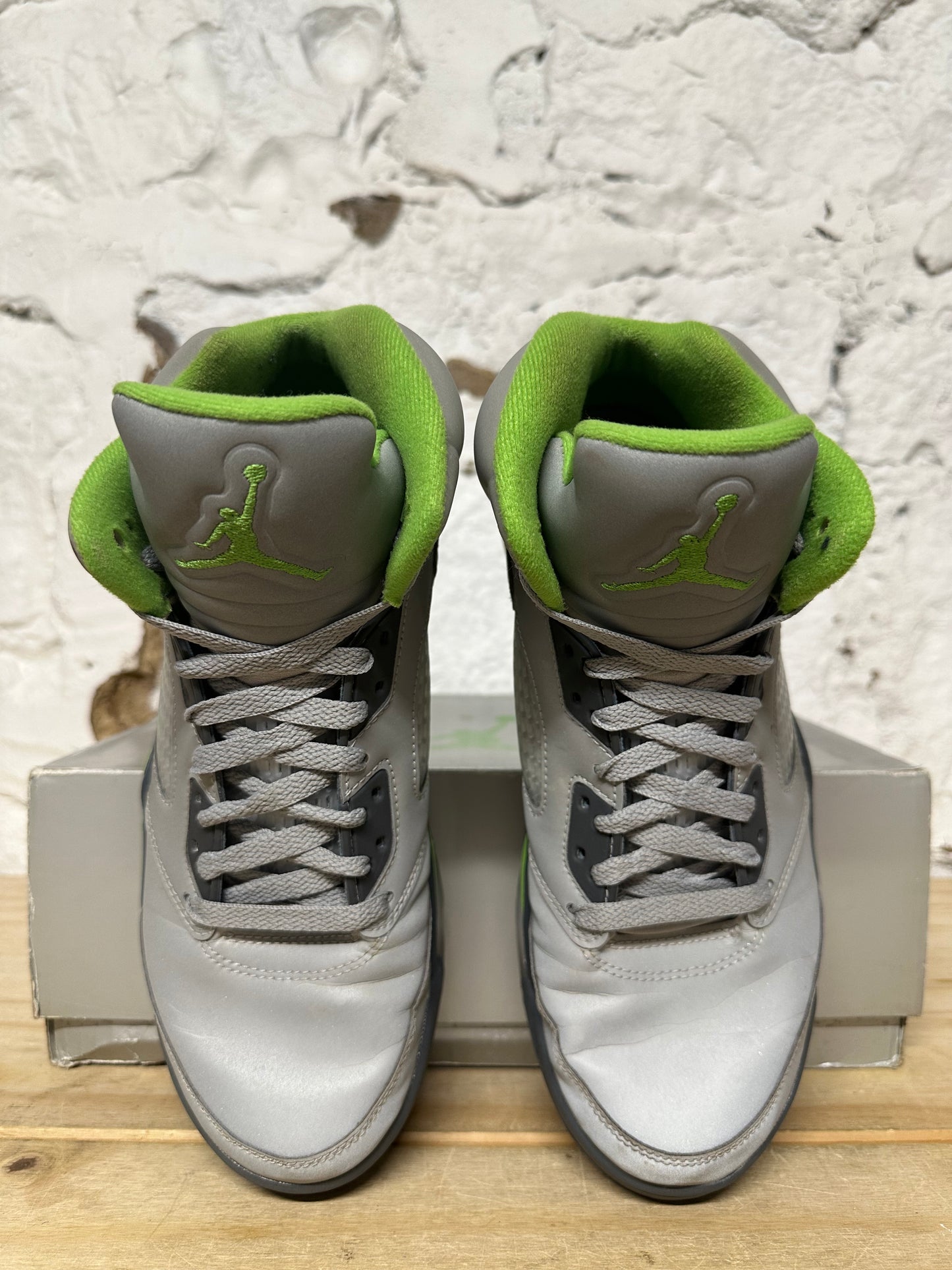 Air Jordan 5 Green Bean Sz 9