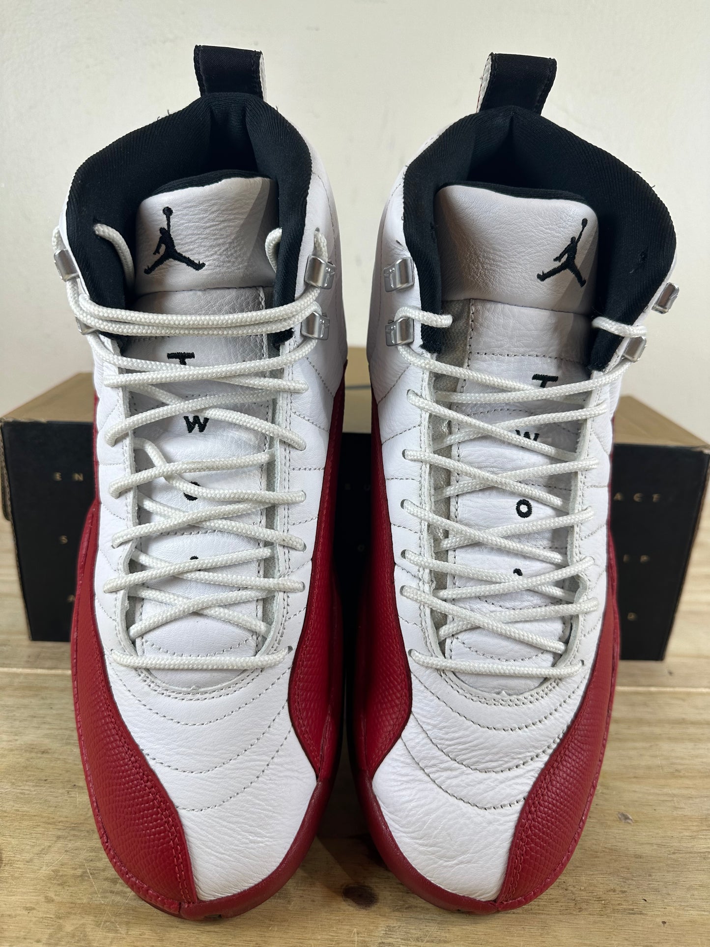 Air Jordan 12 Cherry Sz 11.5