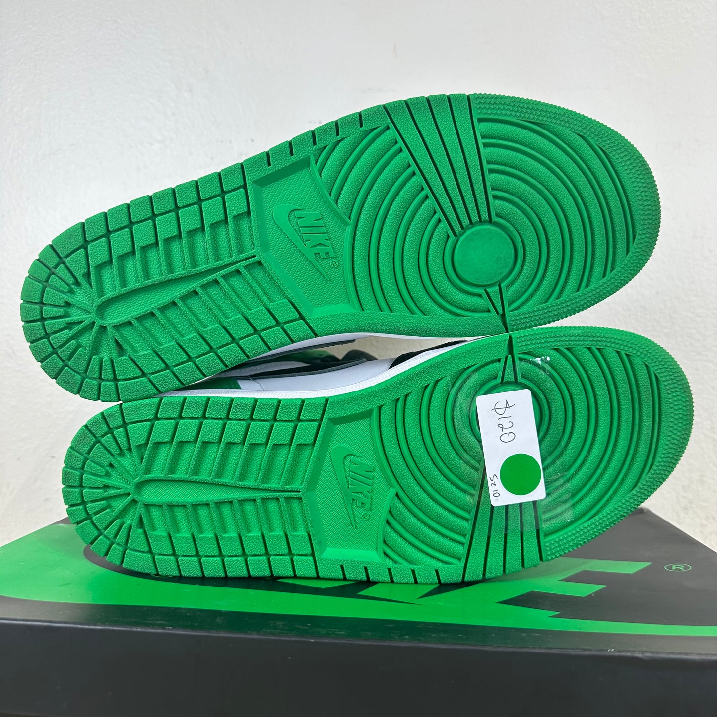 Air Jordan 1 High Lucky Green Sz 10
