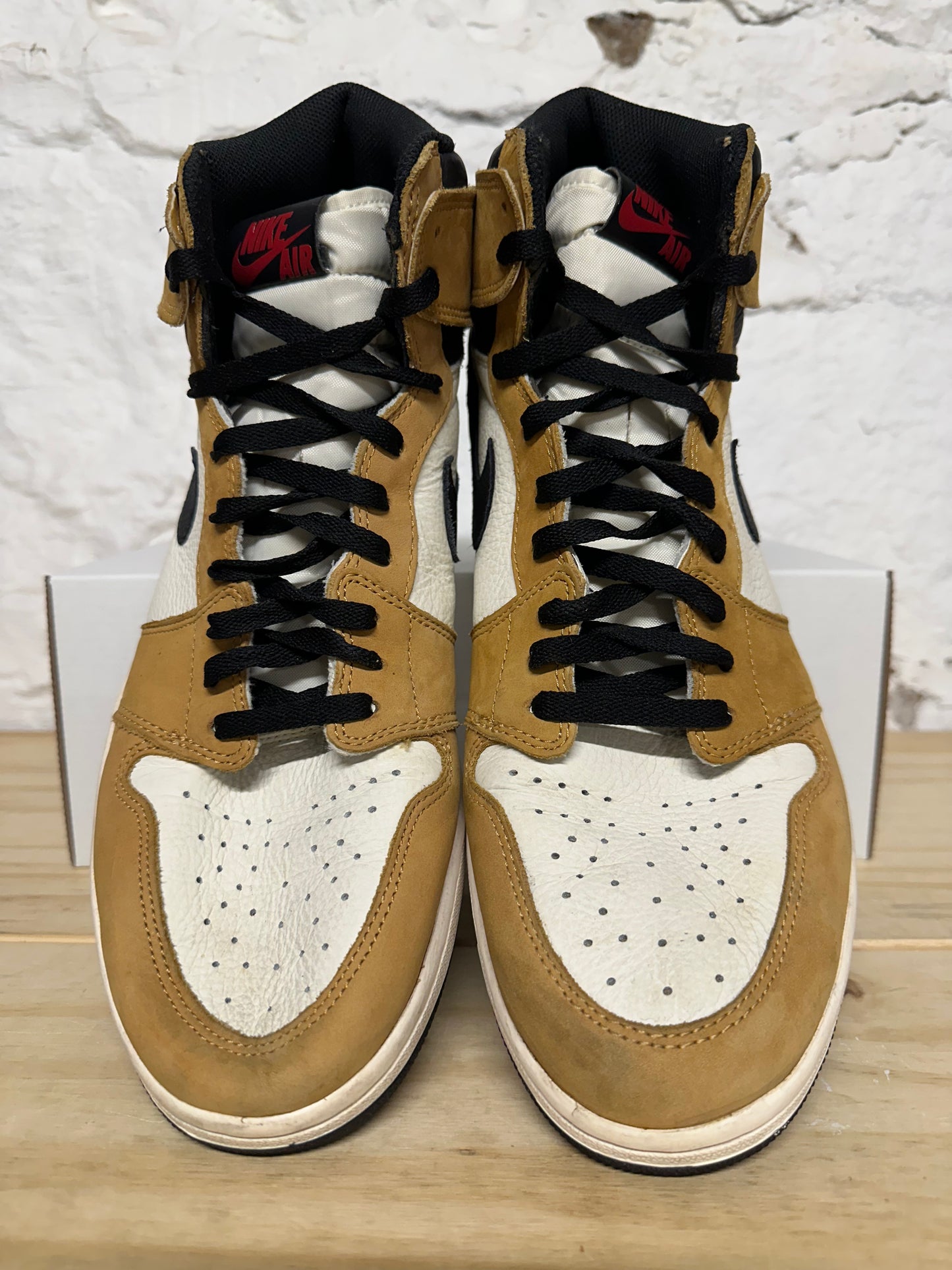 Air Jordan 1 High Rookie of the Year Sz 14