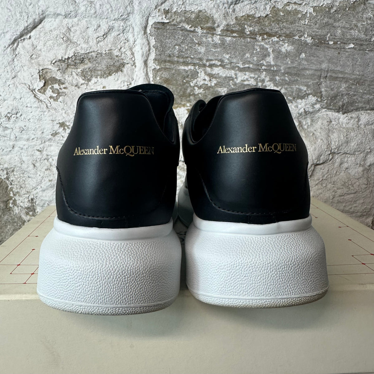 Alexander McQueen Black White Sole Sneaker Sz 12 (45)