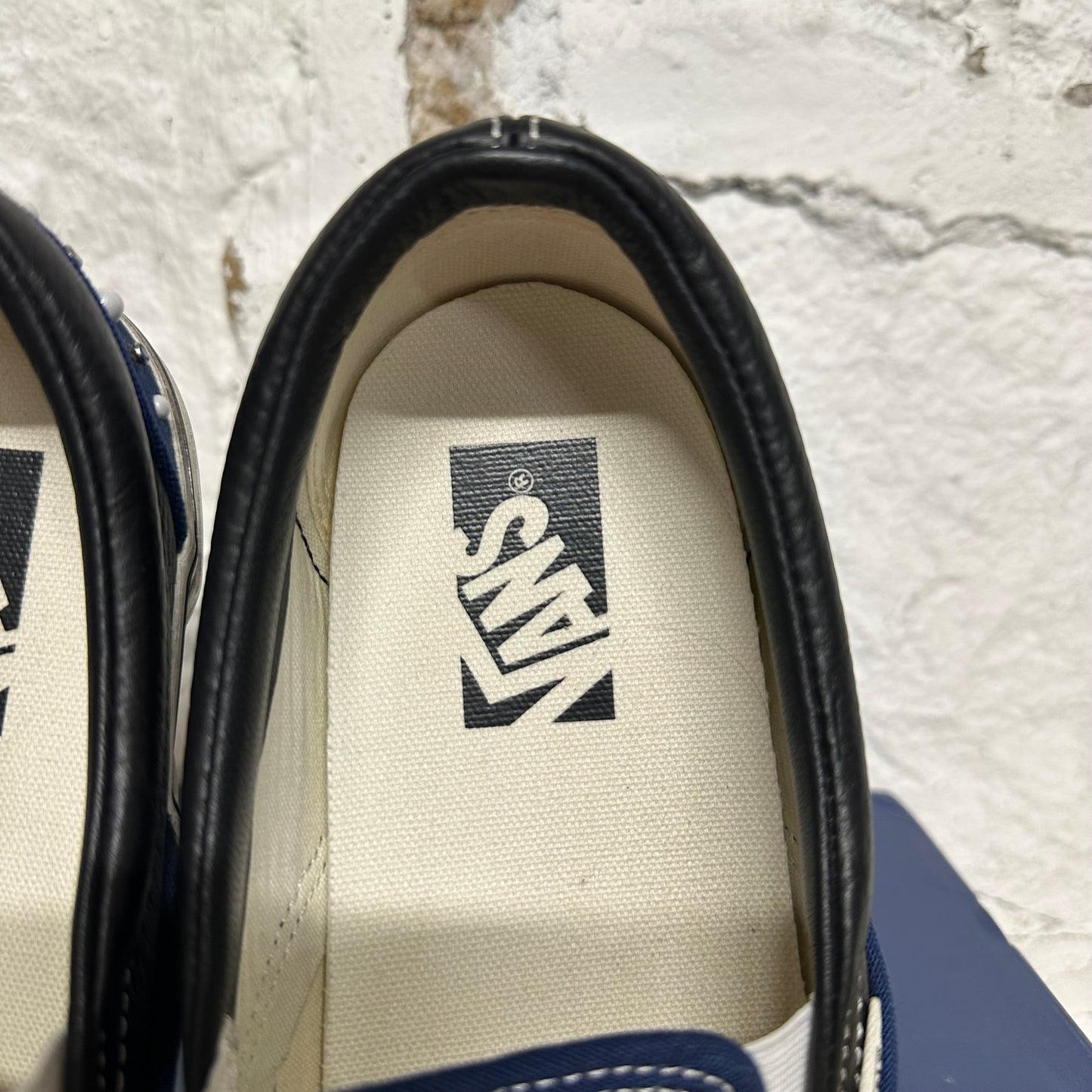 Vans LX Classic Slip On 98 Pearlized Indigo Sz 8.5