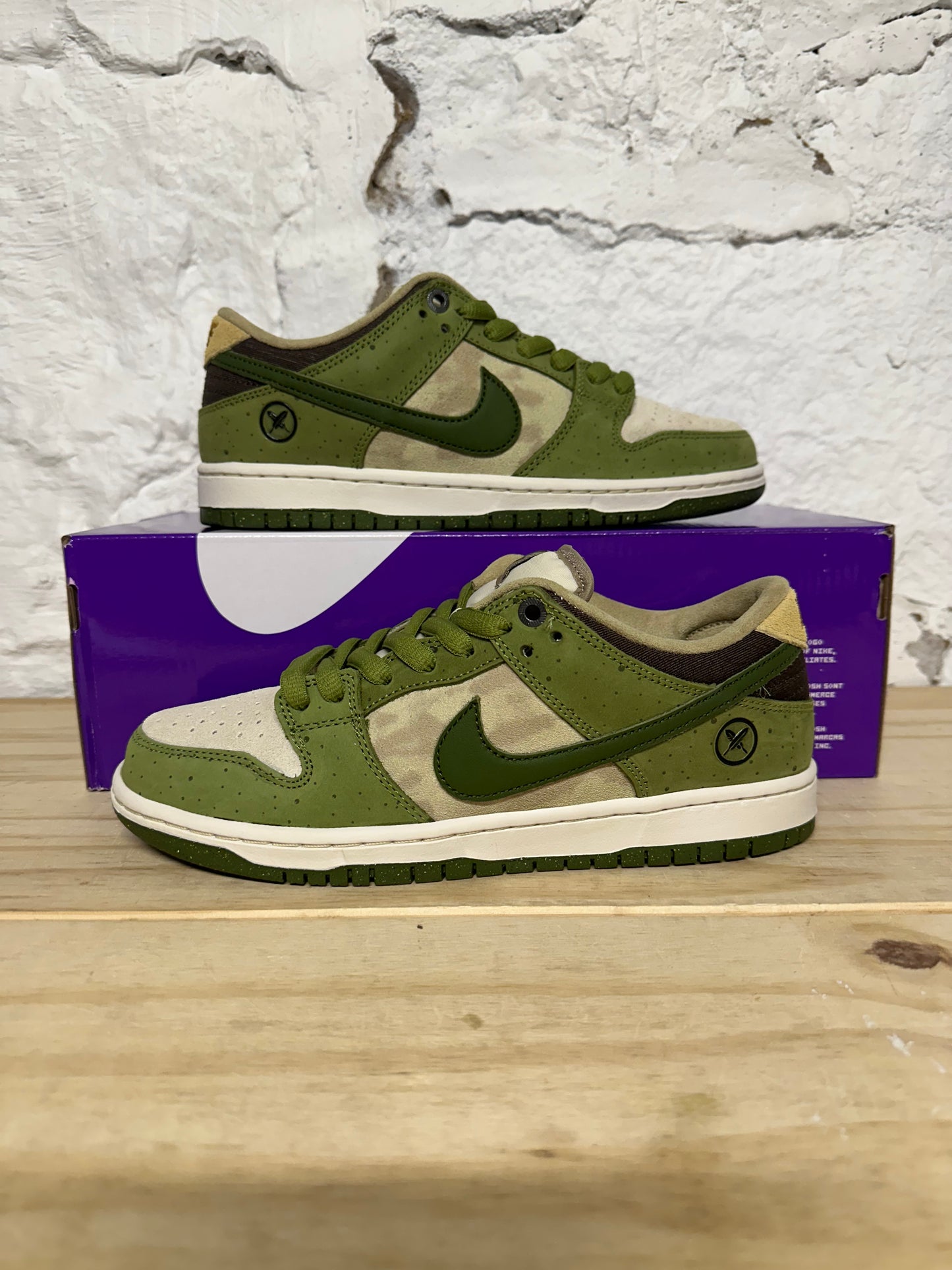 Nike SB Dunk Low Yuto Matcha Sz 7.5 DS