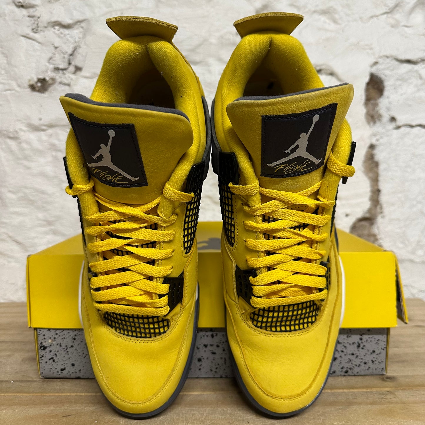 Air Jordan 4 Lightning Sz 13