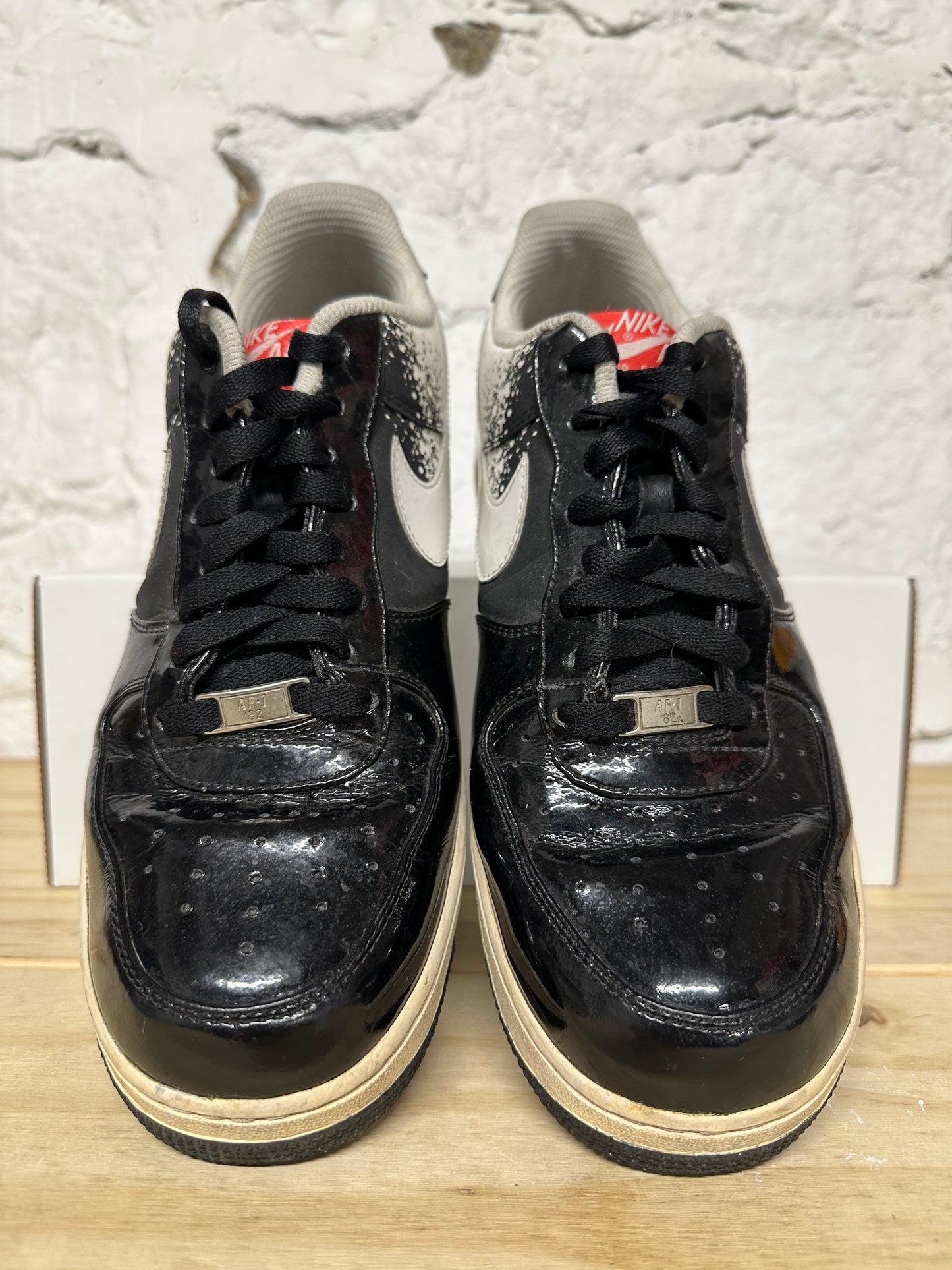 Nike Air Force 1 Low Black White Sz 10.5