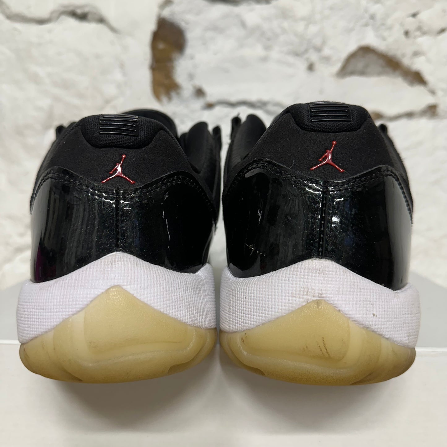 Air Jordan 11 Low 72-10 Sz 10.5