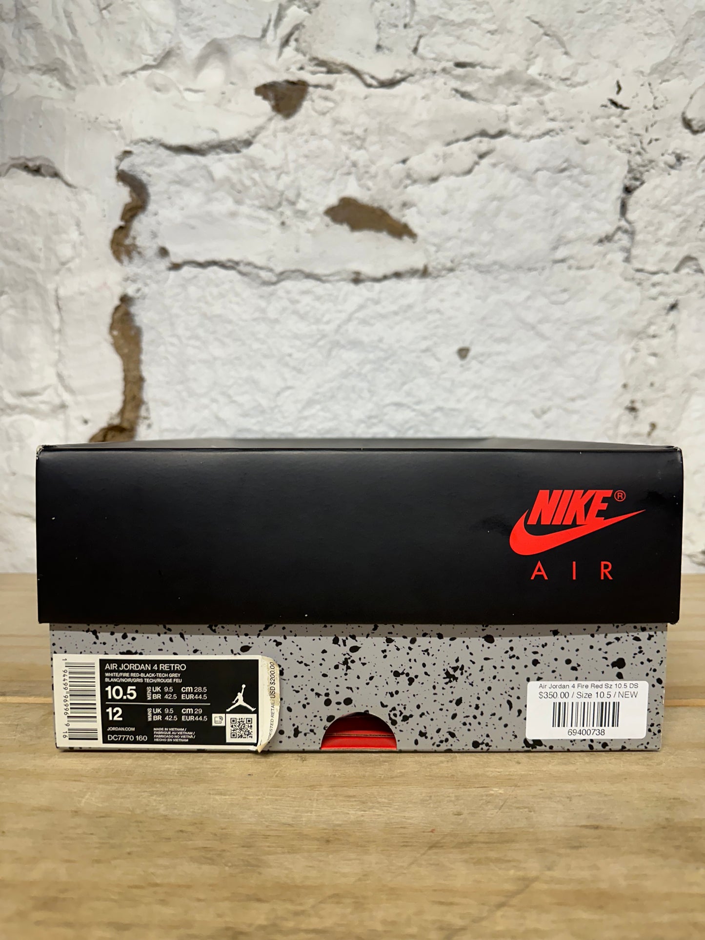 Air Jordan 4 Fire Red Sz 10.5 DS