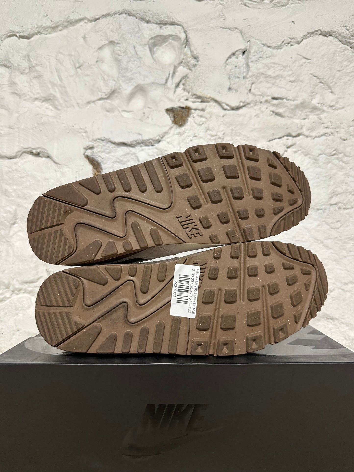 Nike Air Max 90 Bacon Sz 10.5