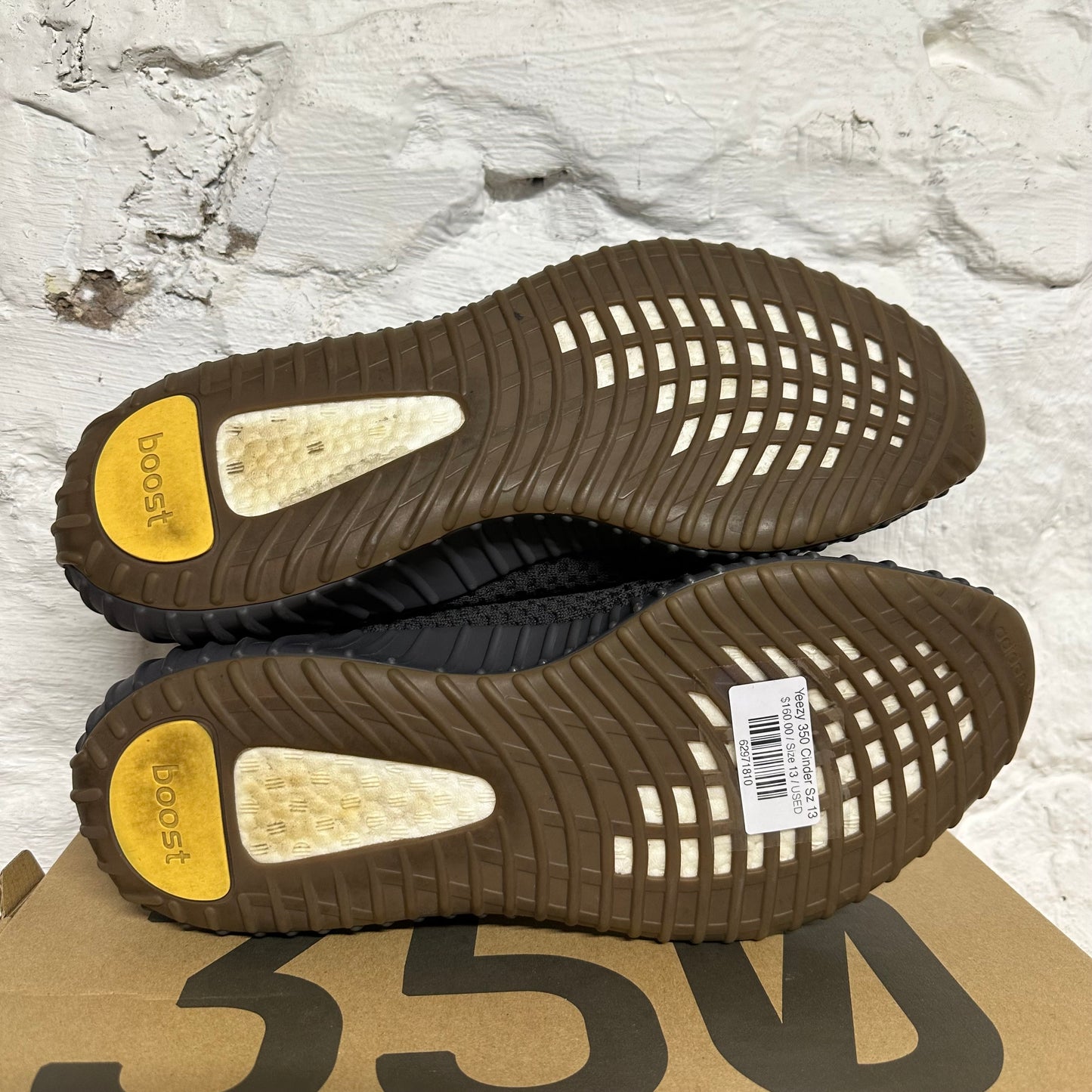 Yeezy 350 V2 Cinder Sz 13