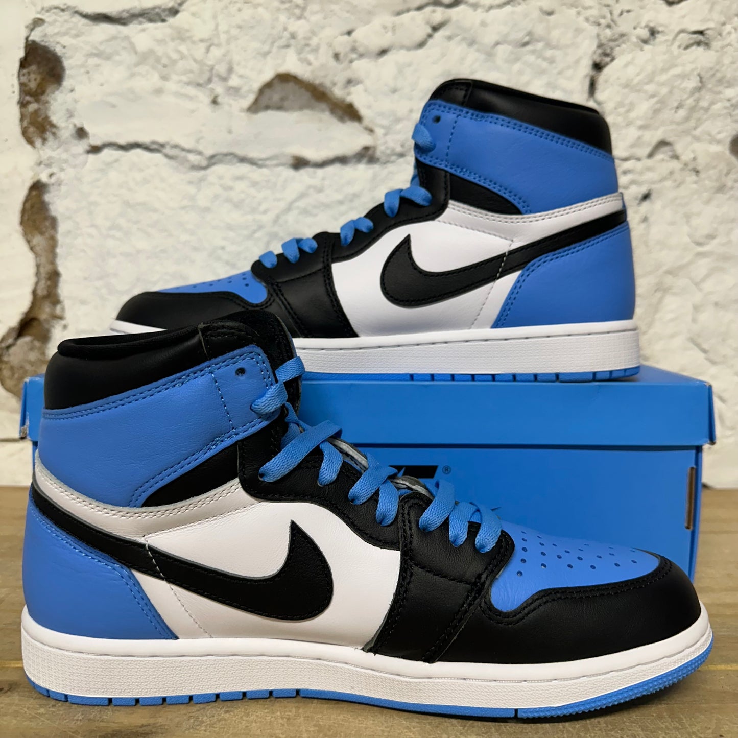 Air Jordan 1 High UNC Toe Sz 9.5