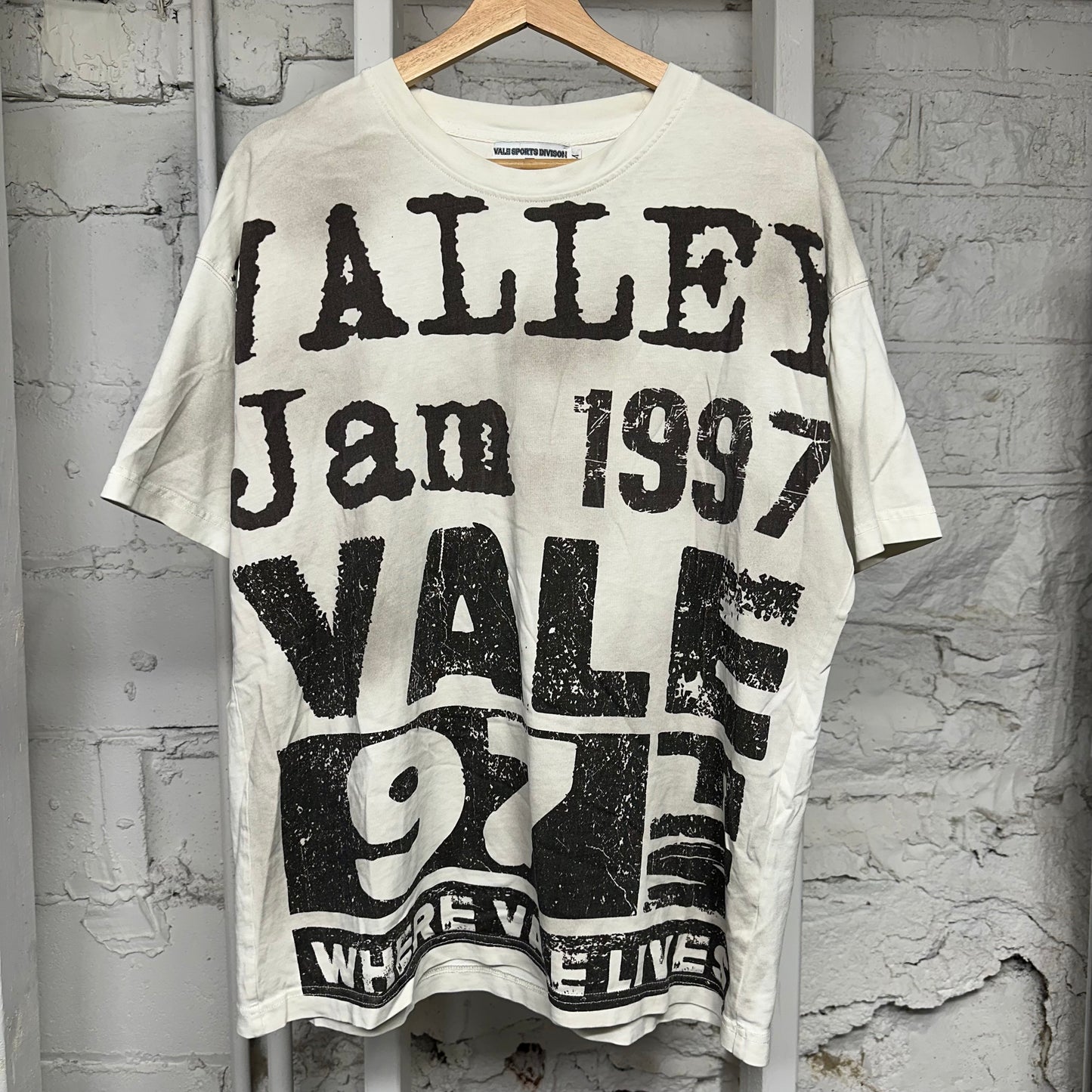 Vale 1997 Jam Cream T-Shirt Sz M
