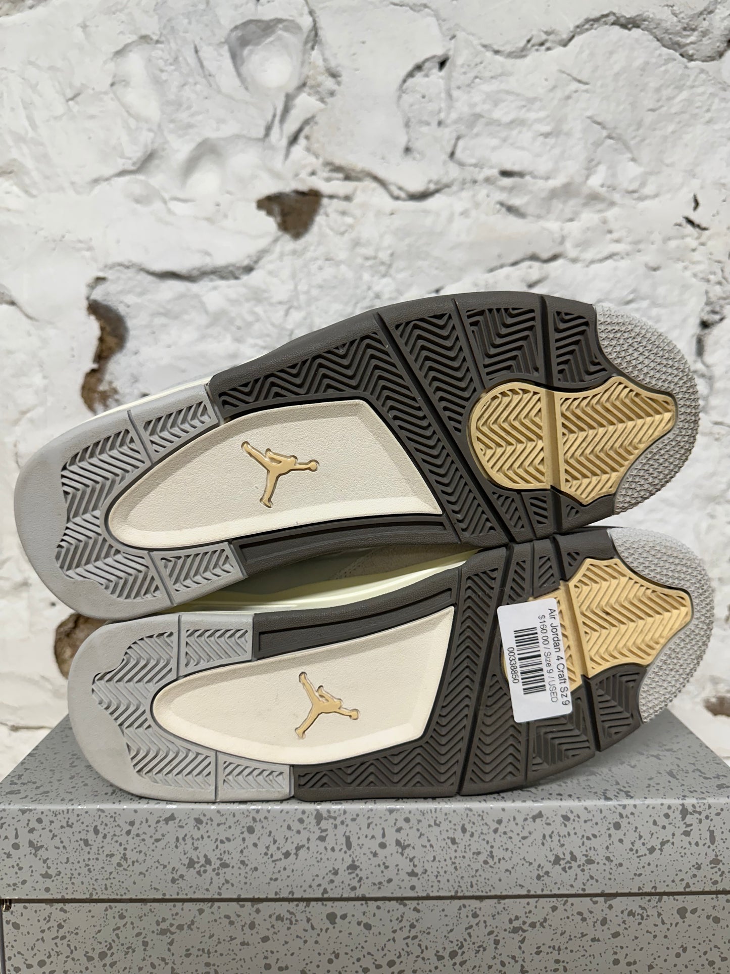 Air Jordan 4 Craft Sz 9