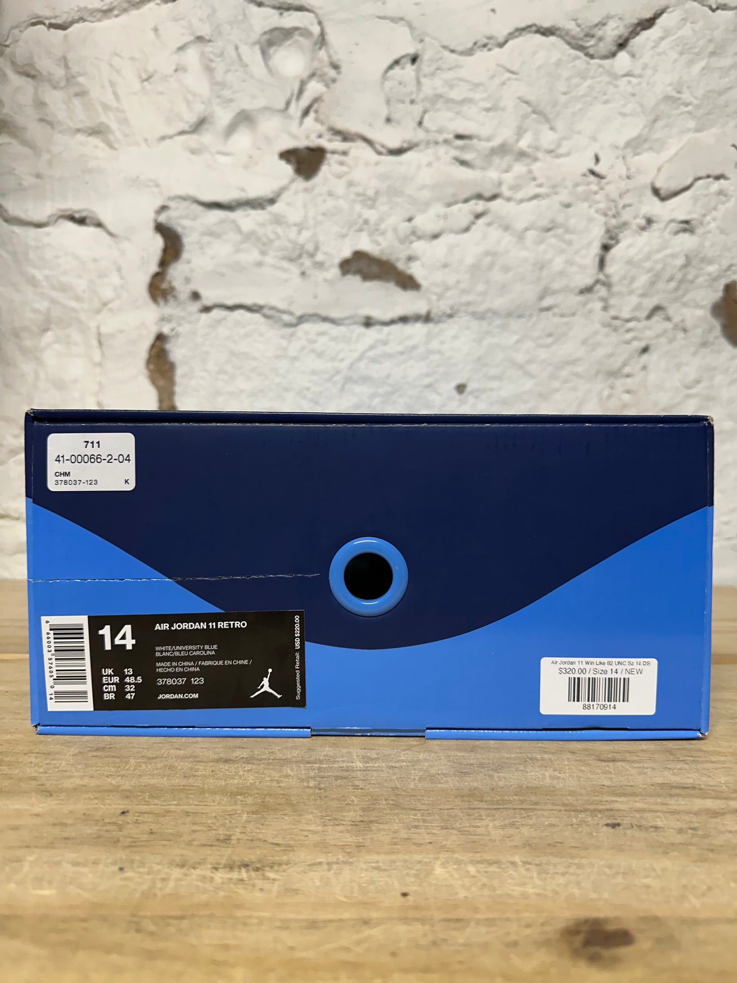 Air Jordan 11 Win Like 82 UNC Sz 14 DS