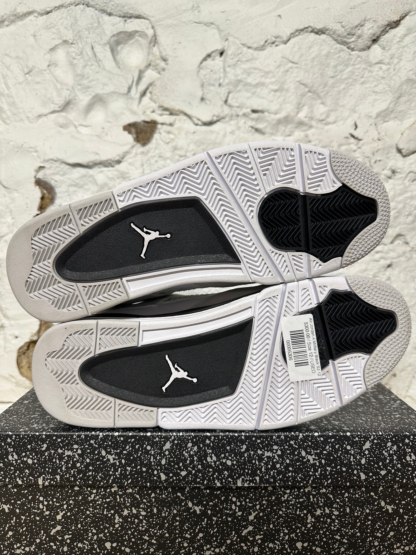 Air Jordan 4 Military Black Sz 12