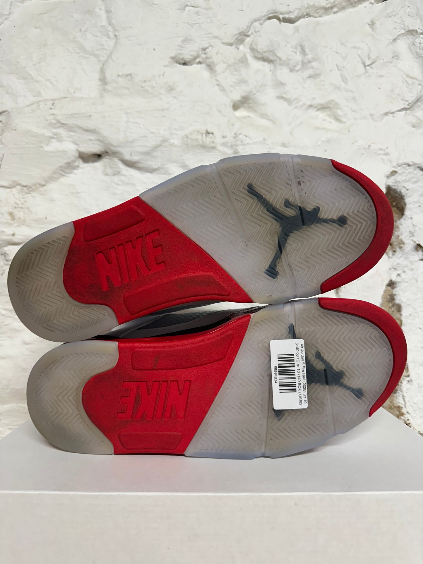 Air Jordan 5 Fire Red Black Tongue (2025) Sz 10