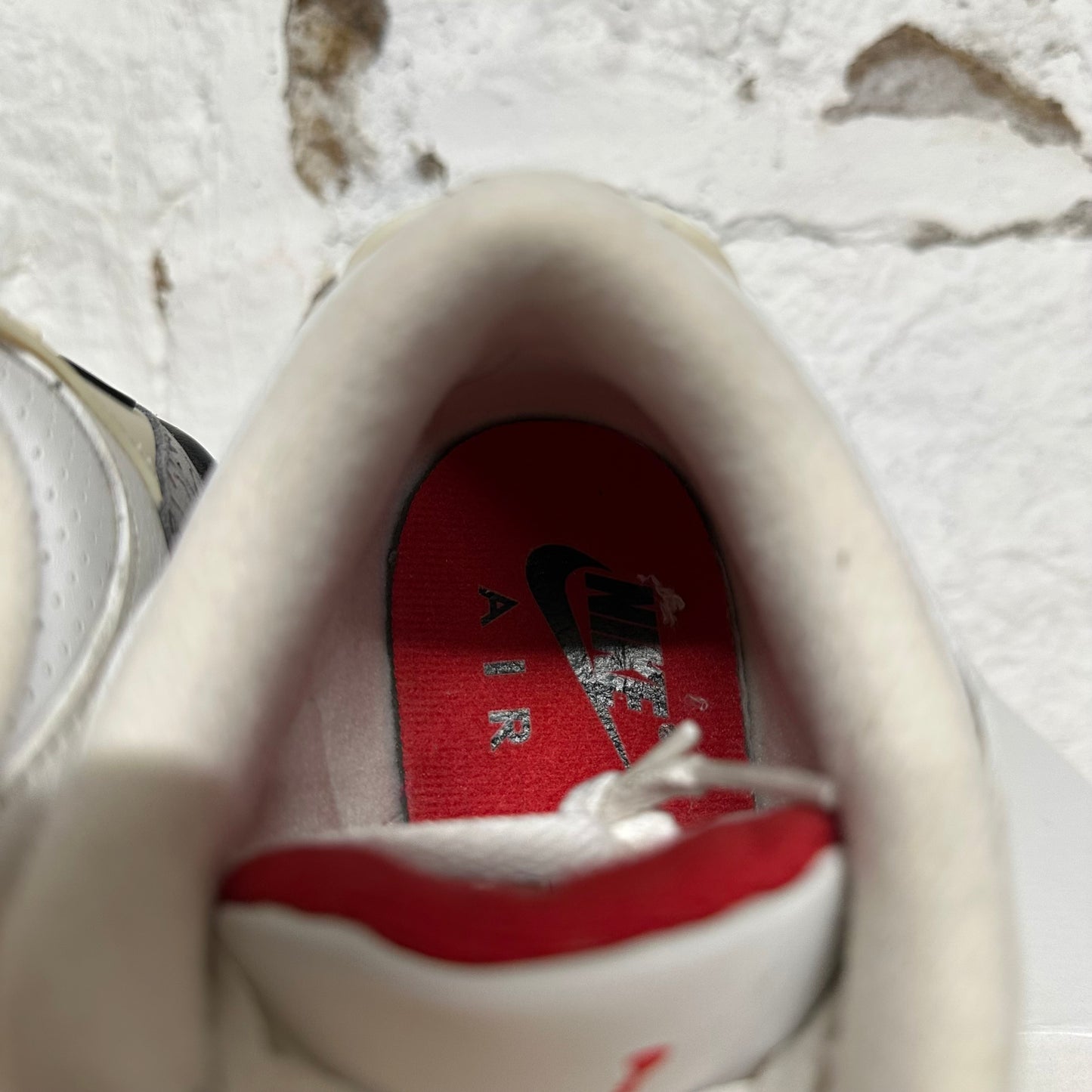 Air Jordan 3 White Cement Reimagined Sz 5.5Y