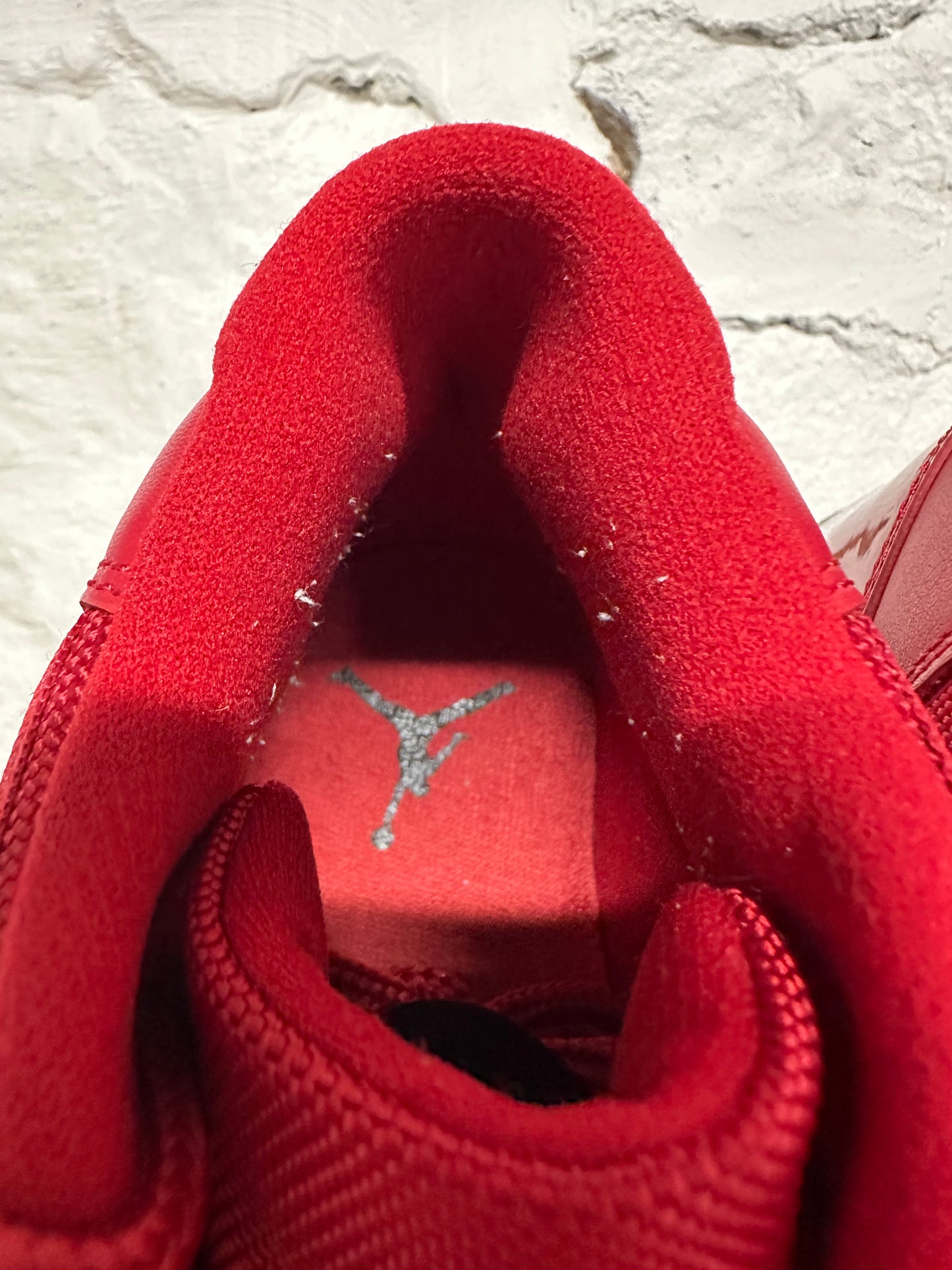 Air Jordan 11 High Win Like 96 Sz 9.5